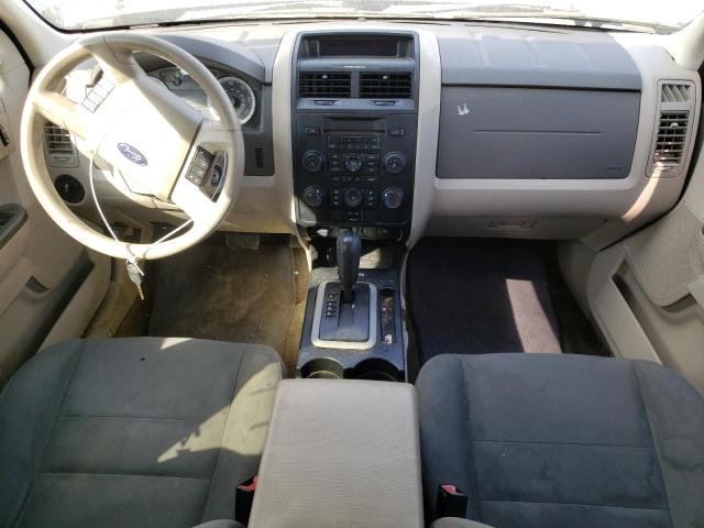 Photo 8 VIN: 1FMCU02799KB64596 - FORD ESCAPE 