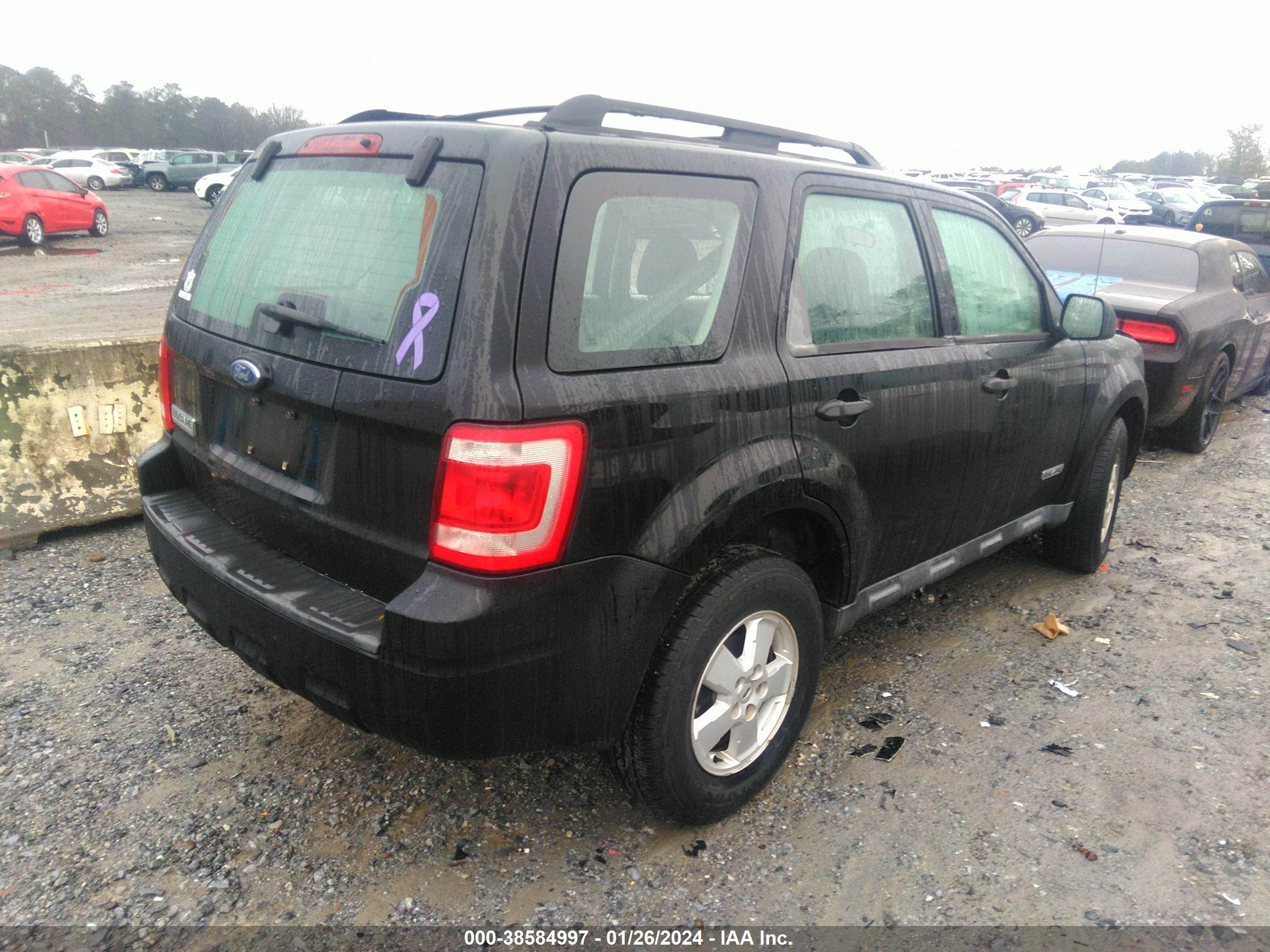 Photo 3 VIN: 1FMCU02Z08KC01616 - FORD ESCAPE 