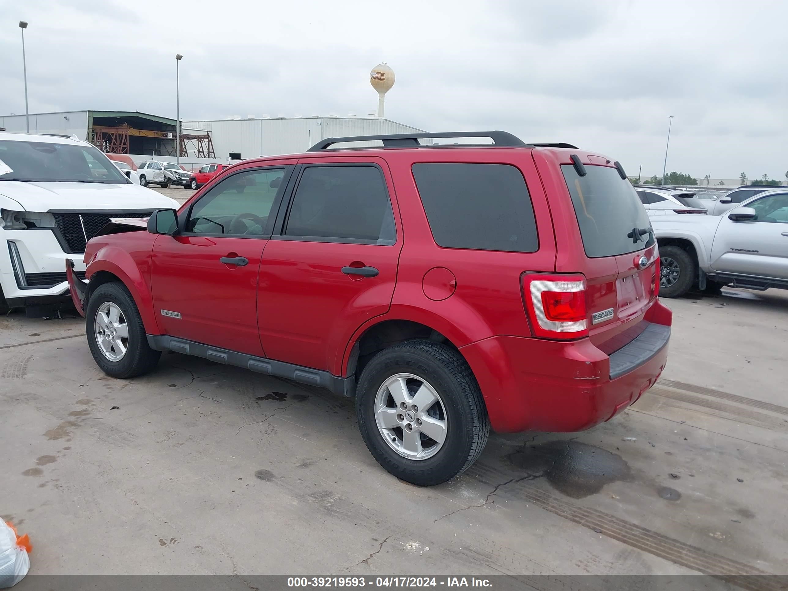 Photo 2 VIN: 1FMCU02Z08KD92521 - FORD ESCAPE 