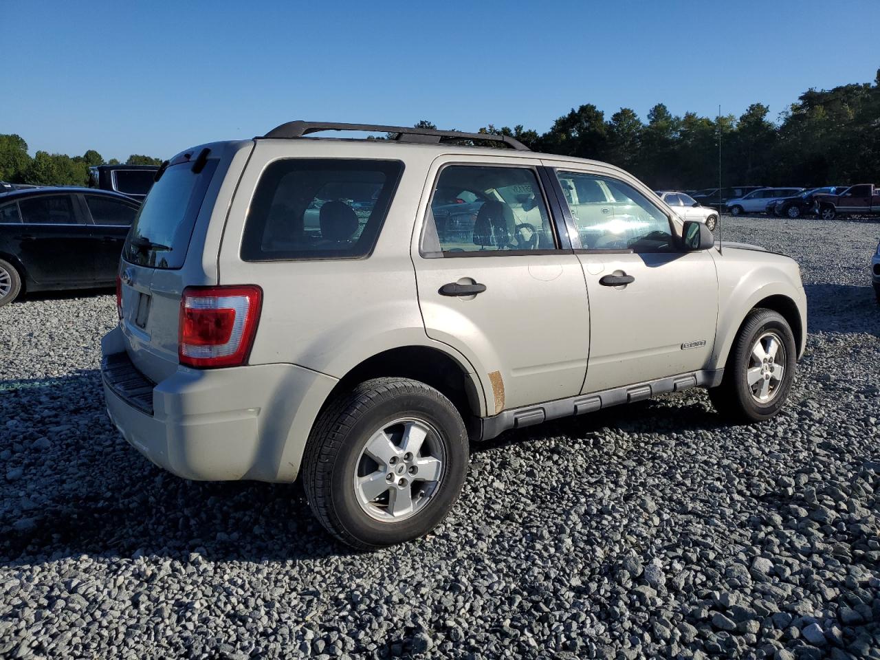 Photo 2 VIN: 1FMCU02Z08KE12492 - FORD ESCAPE 