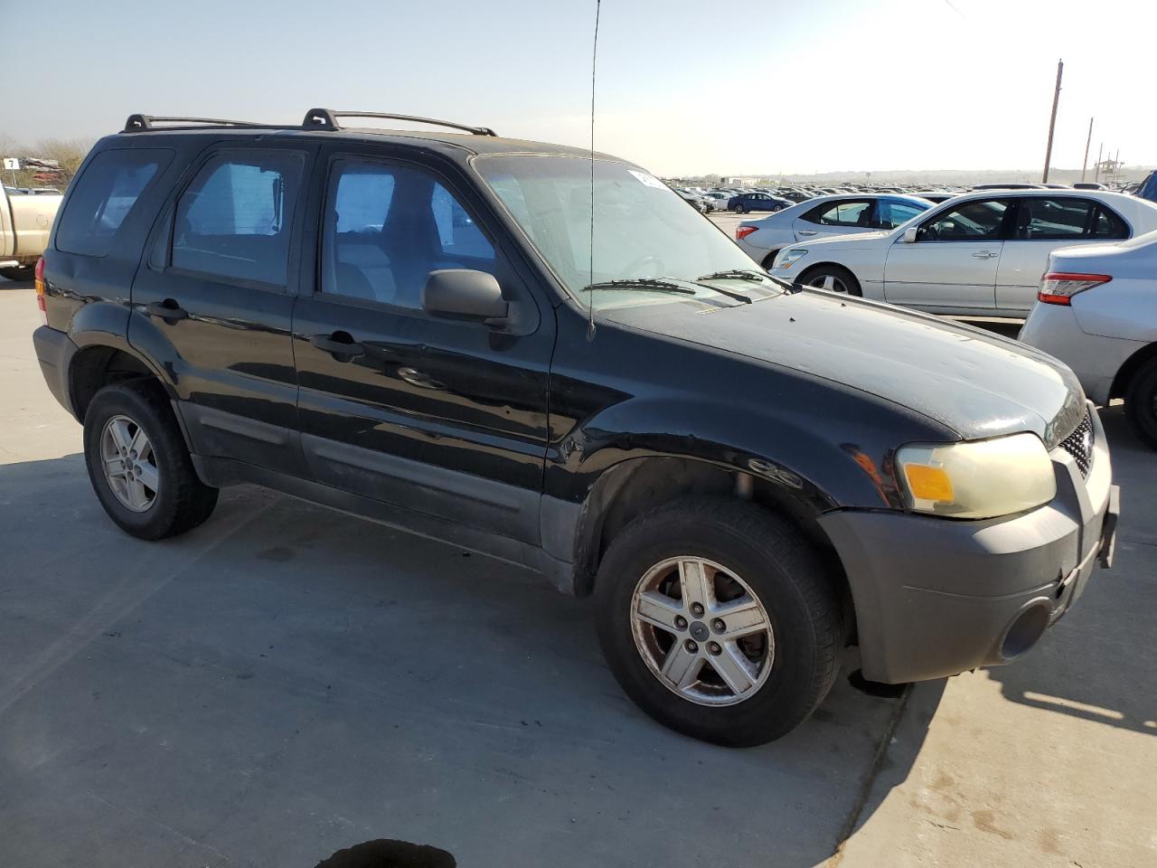 Photo 3 VIN: 1FMCU02Z36KA39011 - FORD ESCAPE 