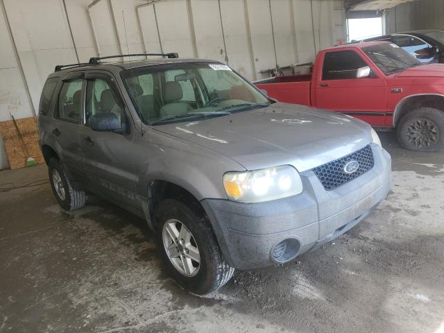 Photo 3 VIN: 1FMCU02Z47KA50729 - FORD ESCAPE XLS 