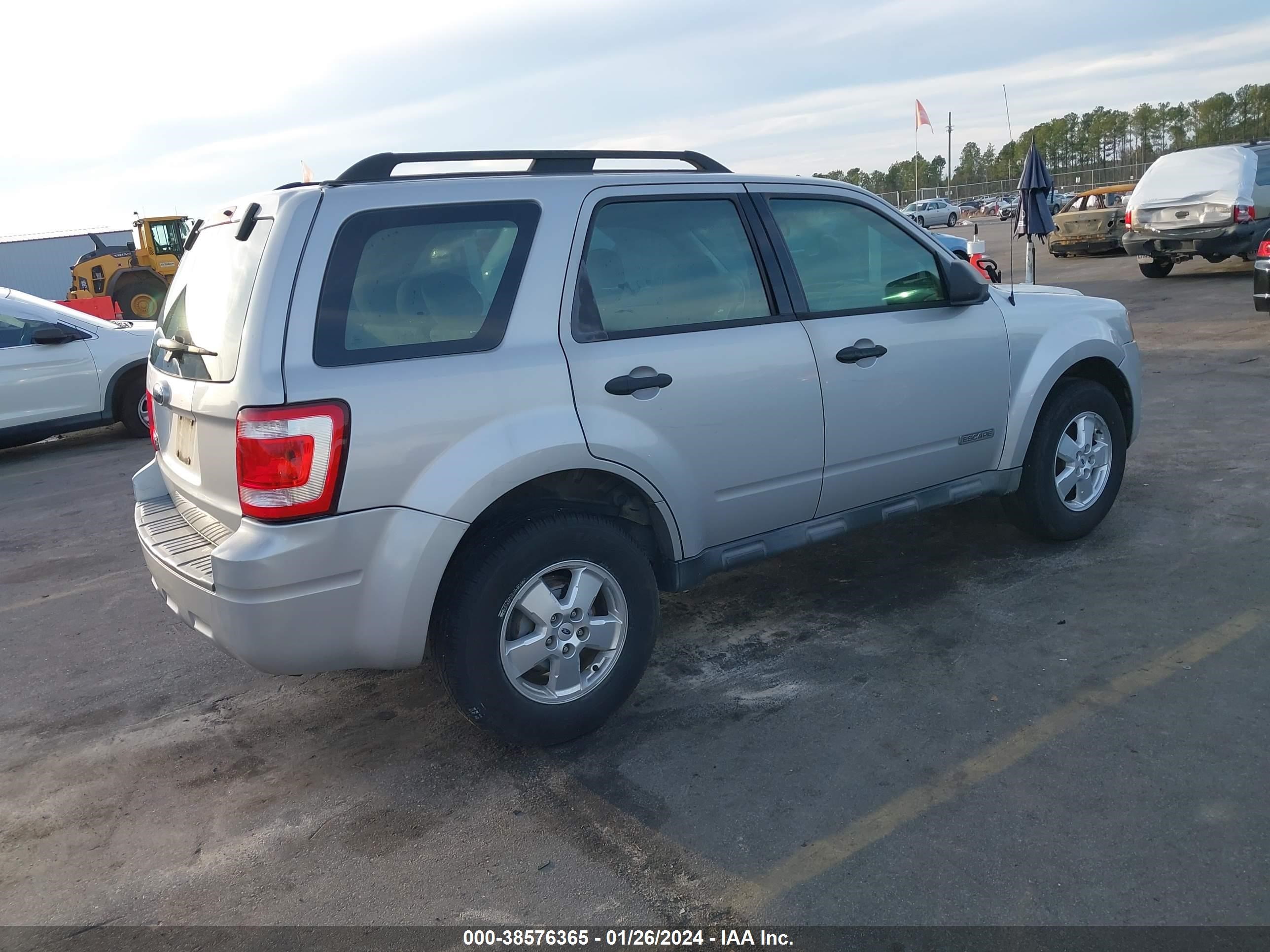 Photo 3 VIN: 1FMCU02Z88KD14553 - FORD ESCAPE 