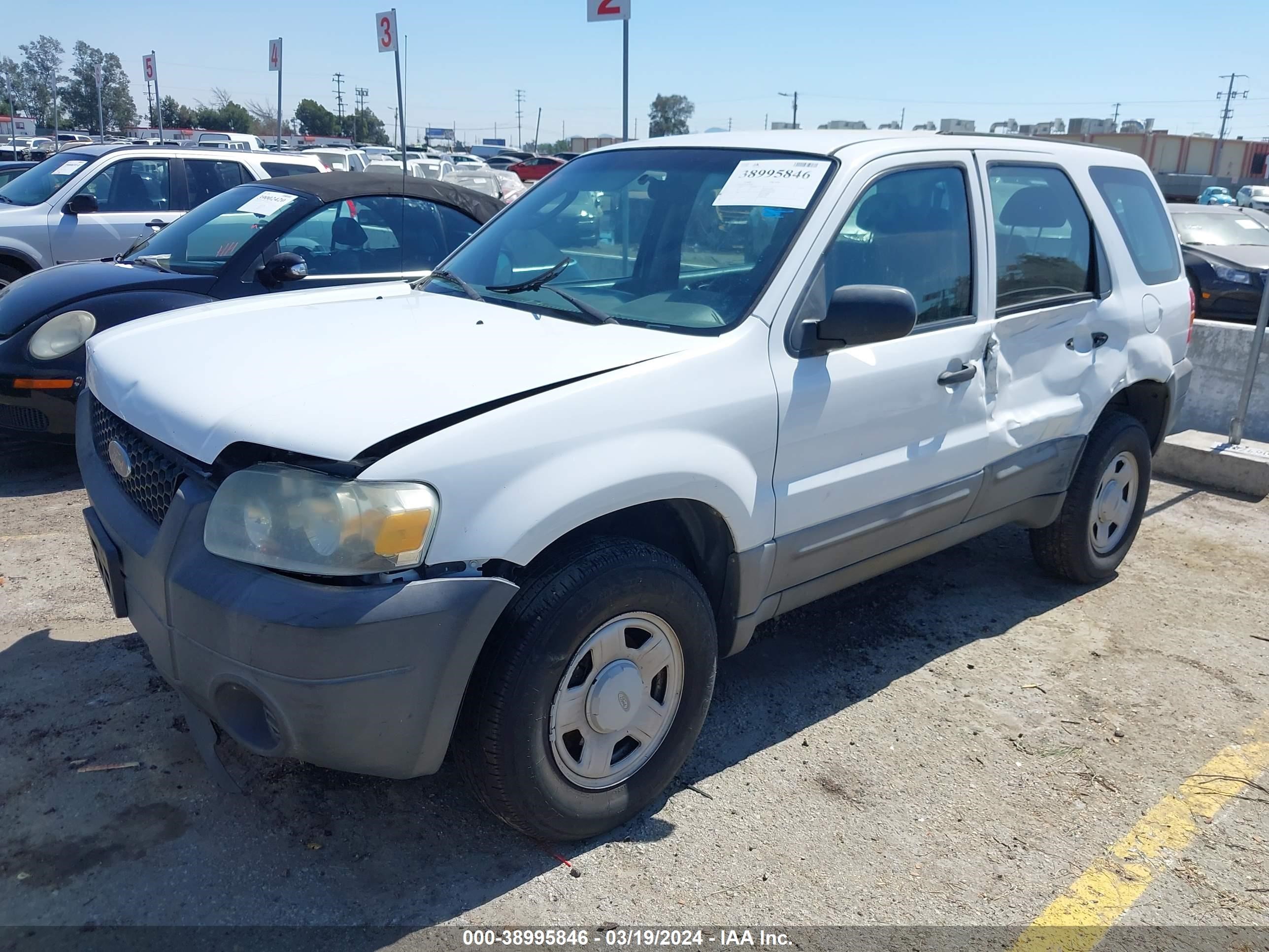 Photo 1 VIN: 1FMCU02Z97KA60429 - FORD ESCAPE 