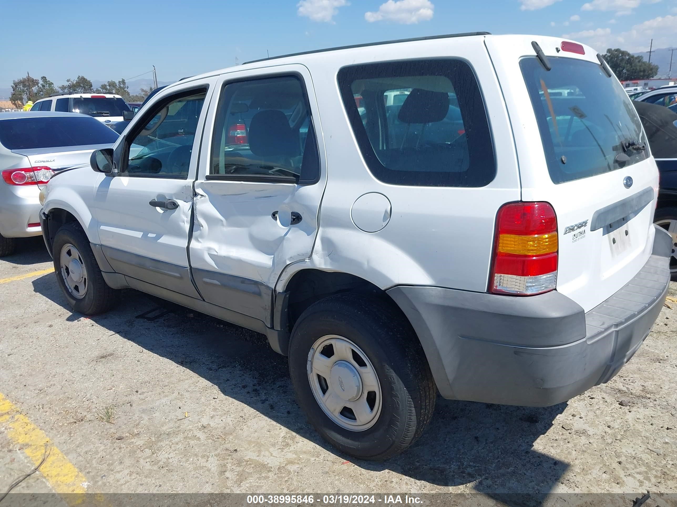 Photo 2 VIN: 1FMCU02Z97KA60429 - FORD ESCAPE 