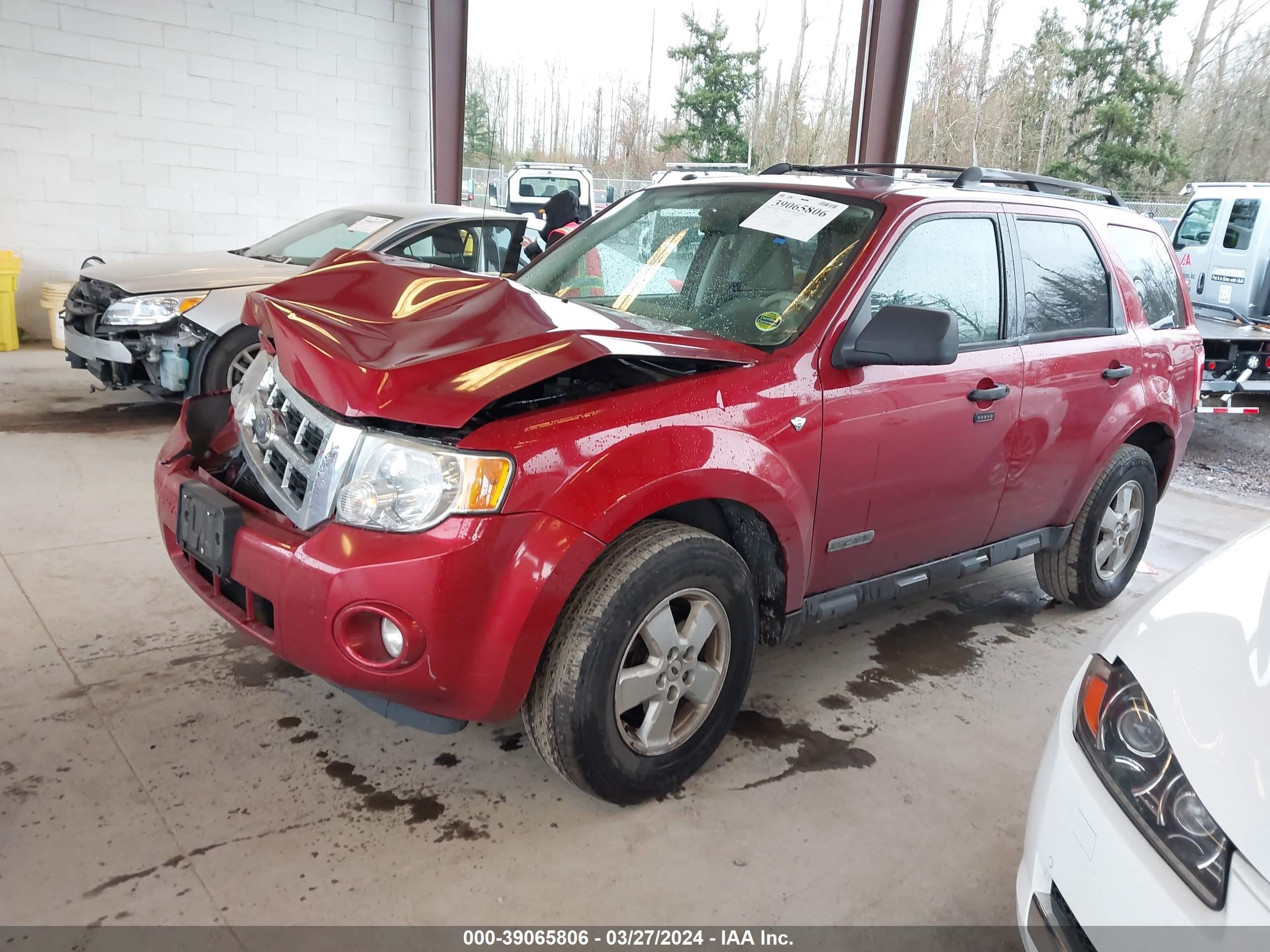 Photo 1 VIN: 1FMCU03108KE78937 - FORD ESCAPE 