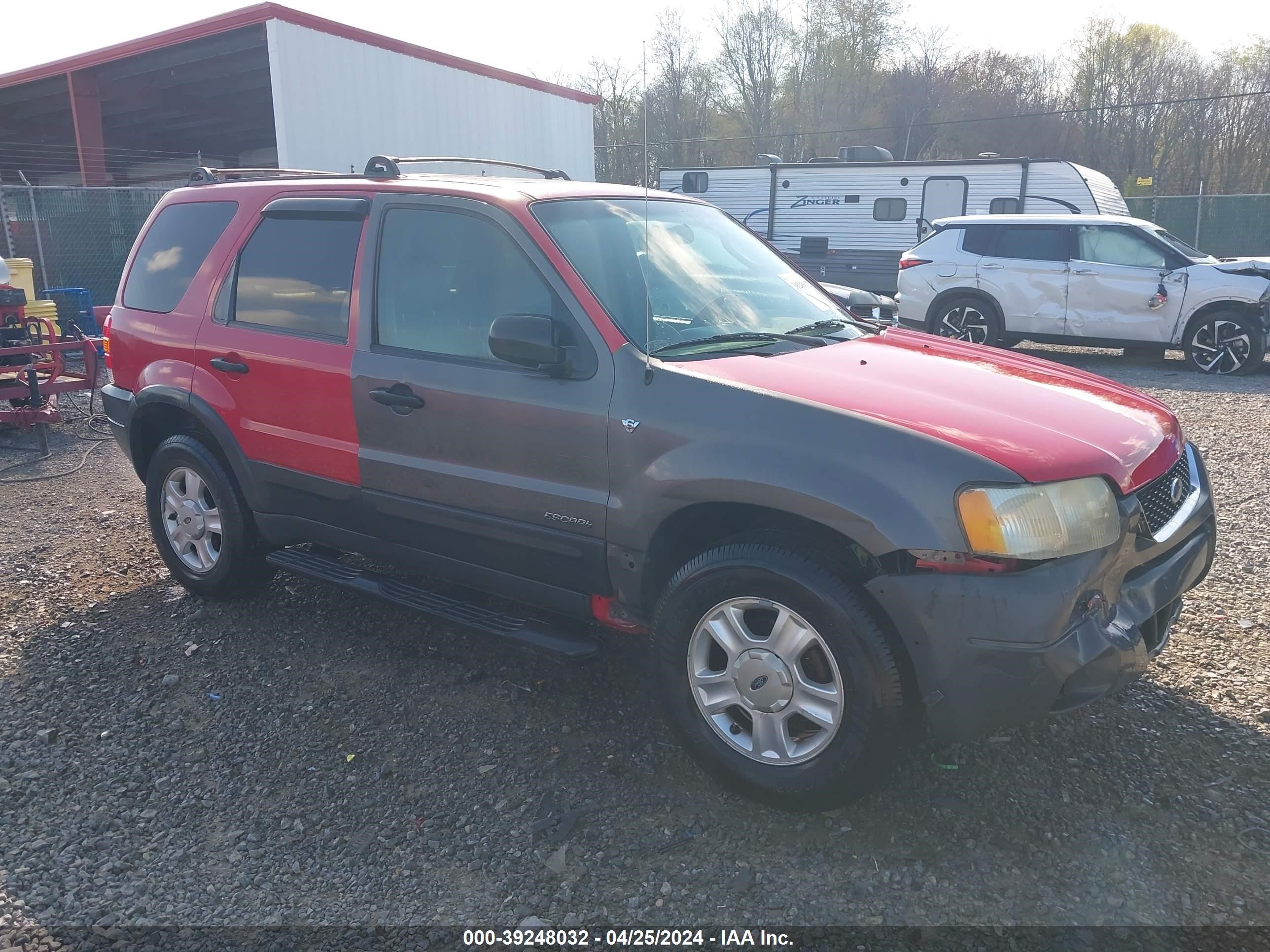 Photo 0 VIN: 1FMCU03112KB03842 - FORD ESCAPE 