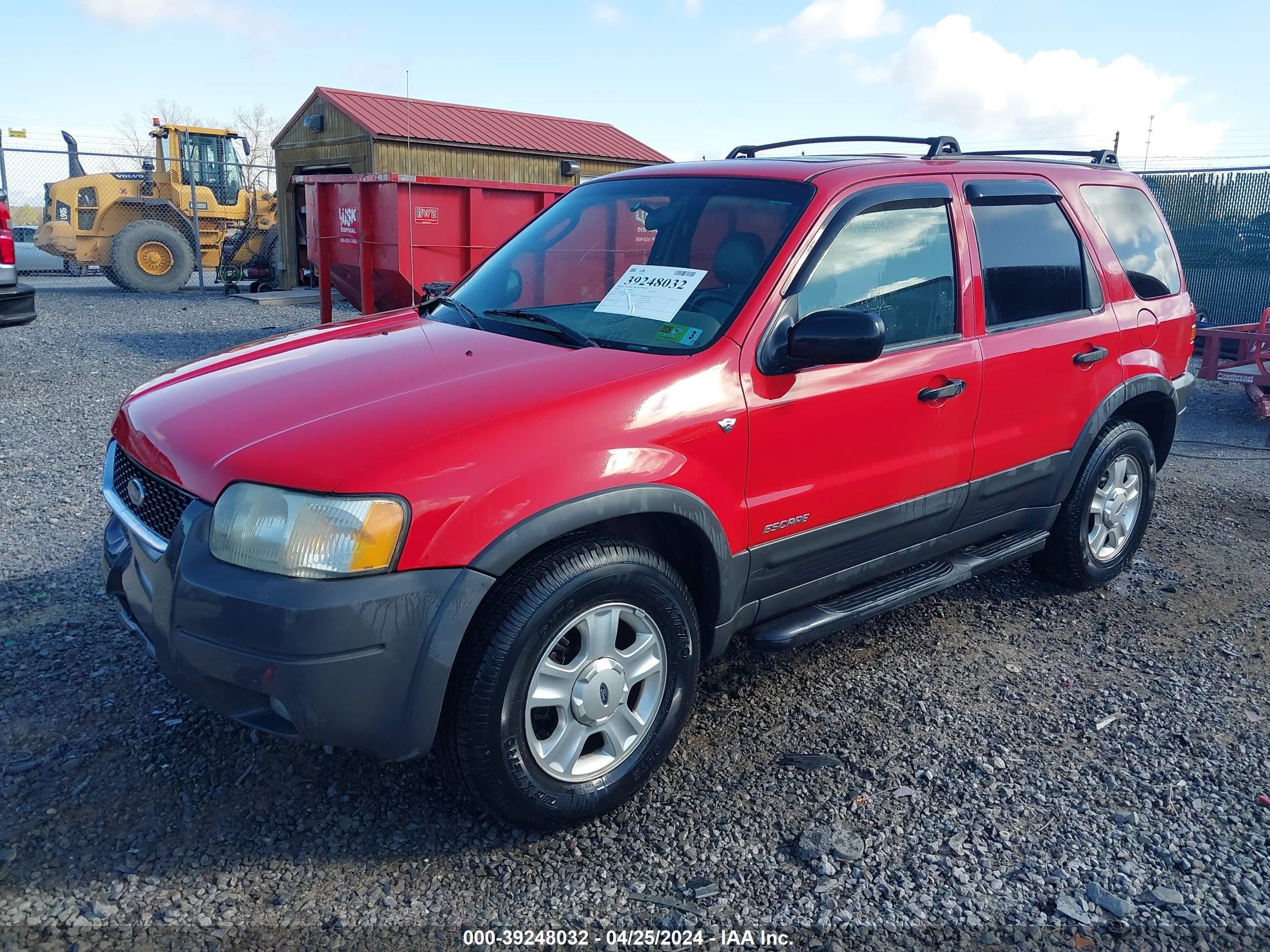 Photo 1 VIN: 1FMCU03112KB03842 - FORD ESCAPE 