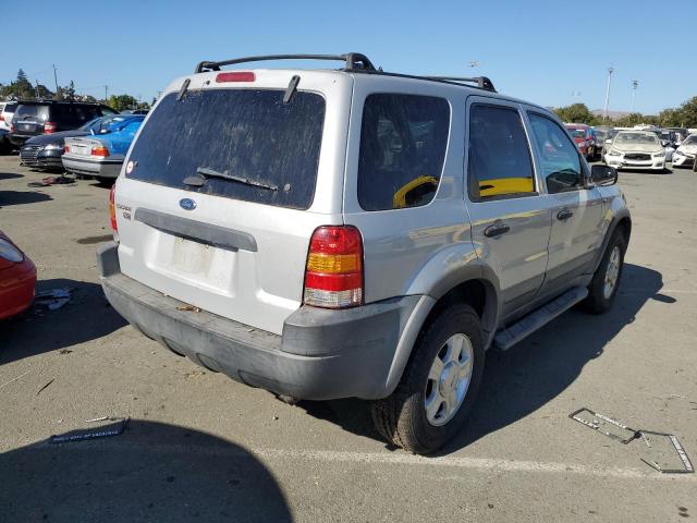 Photo 2 VIN: 1FMCU03122KD33020 - FORD ESCAPE 