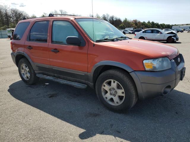 Photo 3 VIN: 1FMCU03126KA33290 - FORD ESCAPE XLT 