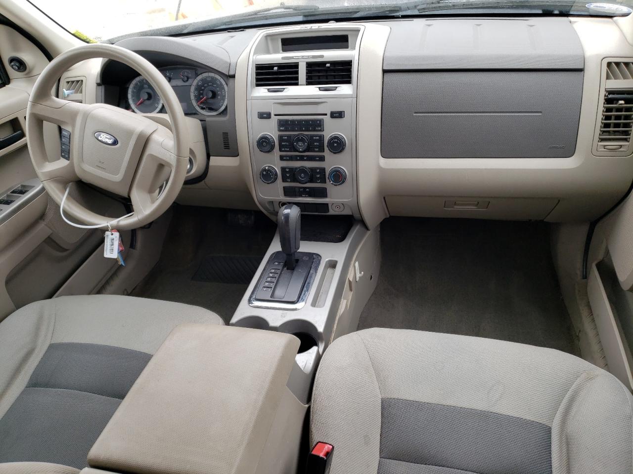 Photo 7 VIN: 1FMCU03128KC84183 - FORD ESCAPE 