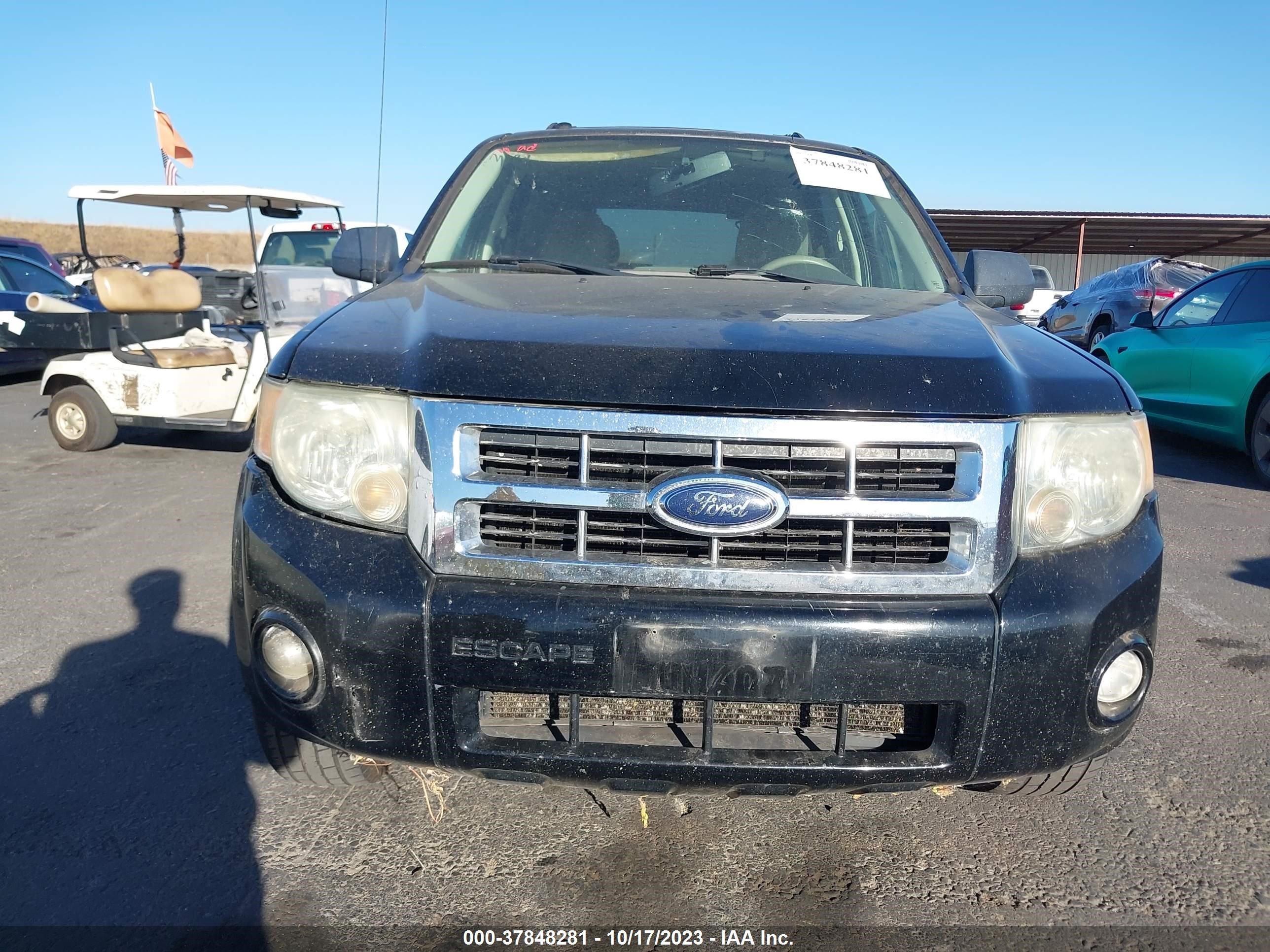 Photo 5 VIN: 1FMCU03128KE85629 - FORD ESCAPE 