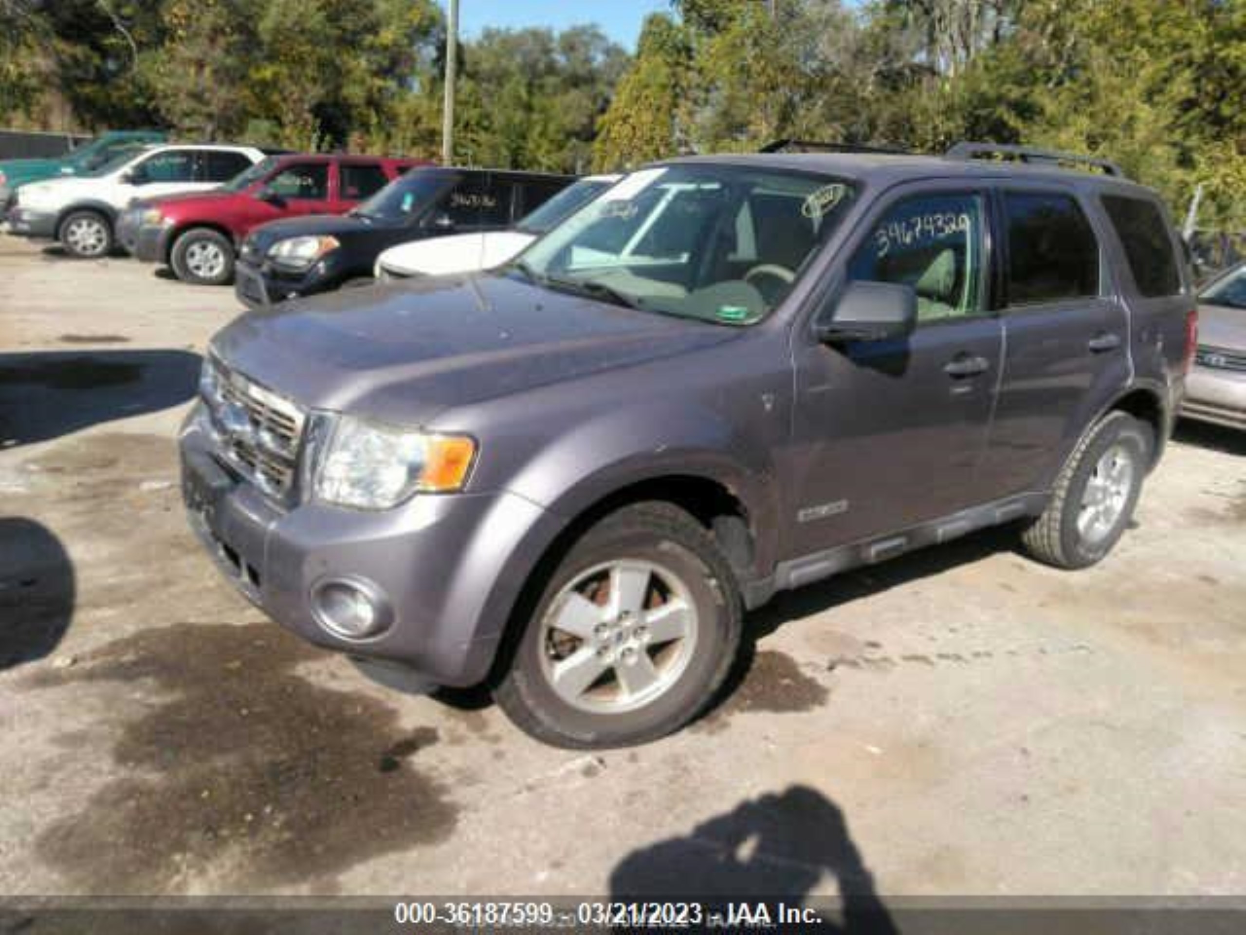 Photo 1 VIN: 1FMCU03148KA38106 - FORD ESCAPE 