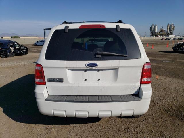 Photo 5 VIN: 1FMCU03148KC33431 - FORD ESCAPE 