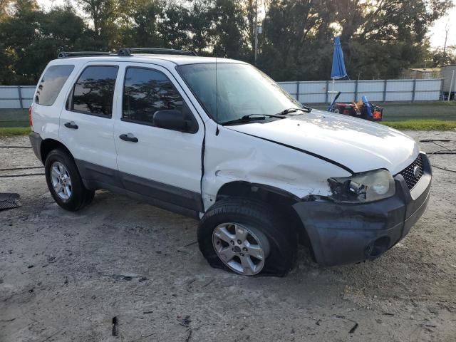 Photo 3 VIN: 1FMCU03166KA84579 - FORD ESCAPE XLT 