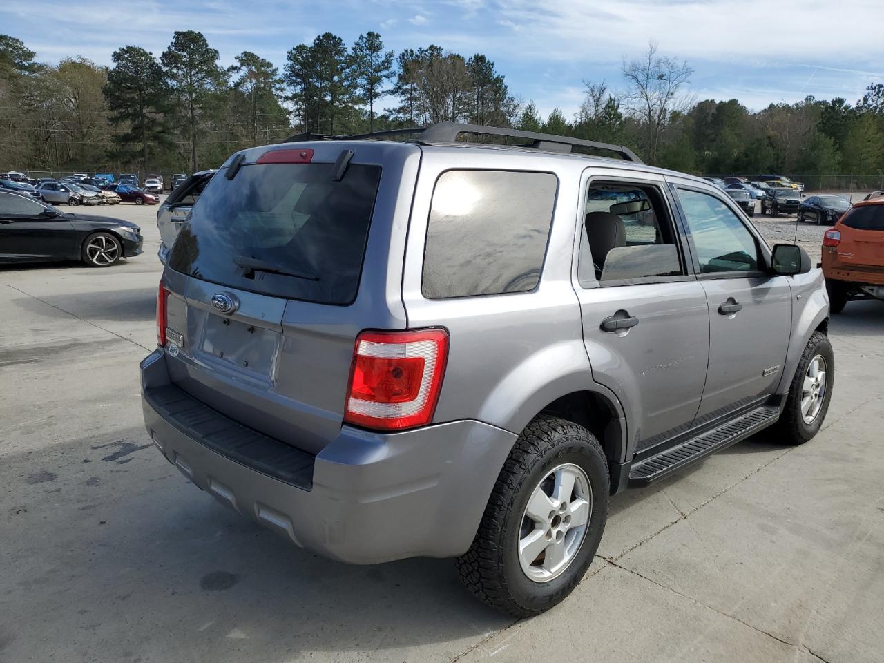 Photo 2 VIN: 1FMCU03168KB92591 - FORD ESCAPE 