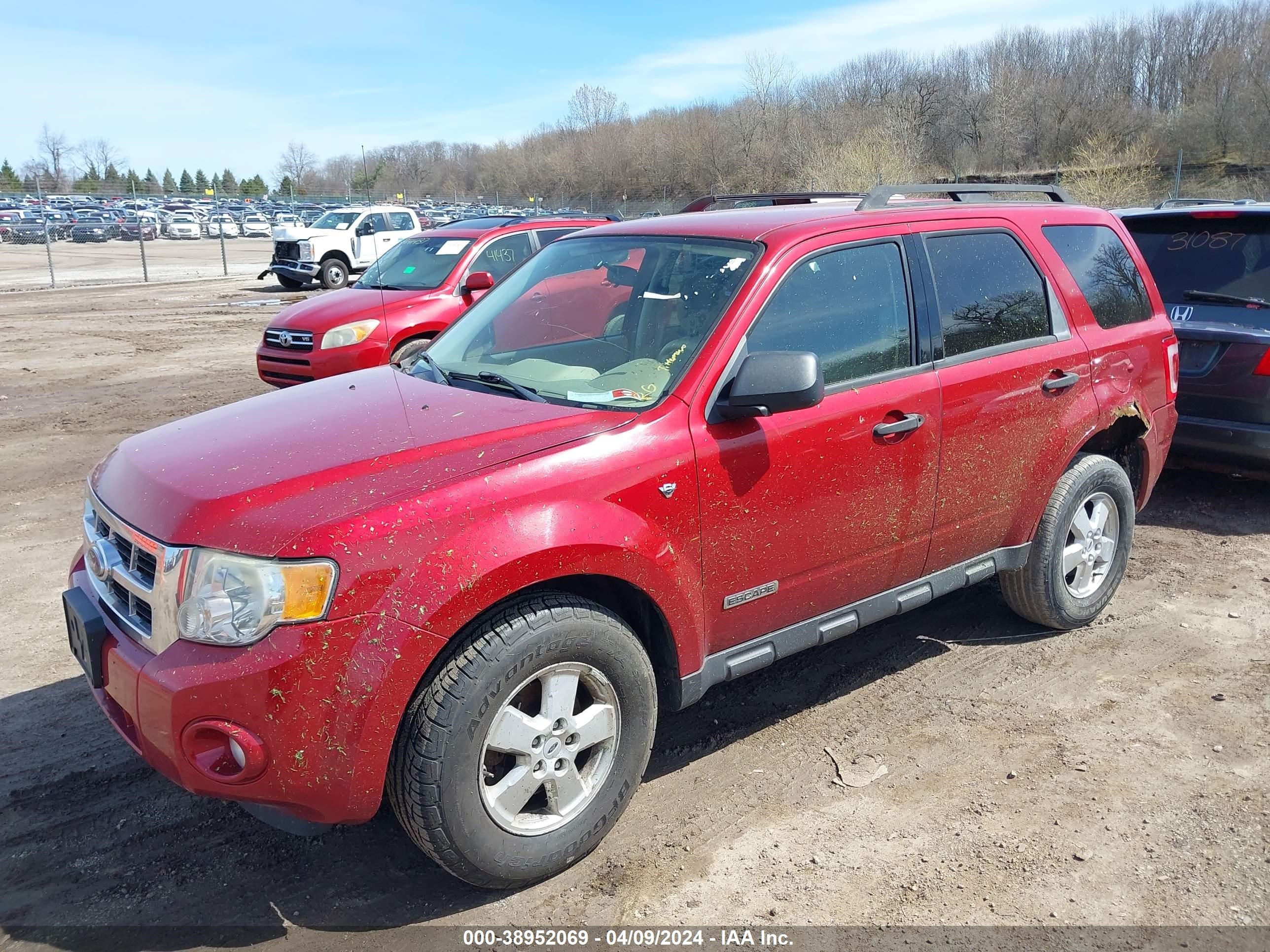 Photo 1 VIN: 1FMCU03168KE03451 - FORD ESCAPE 