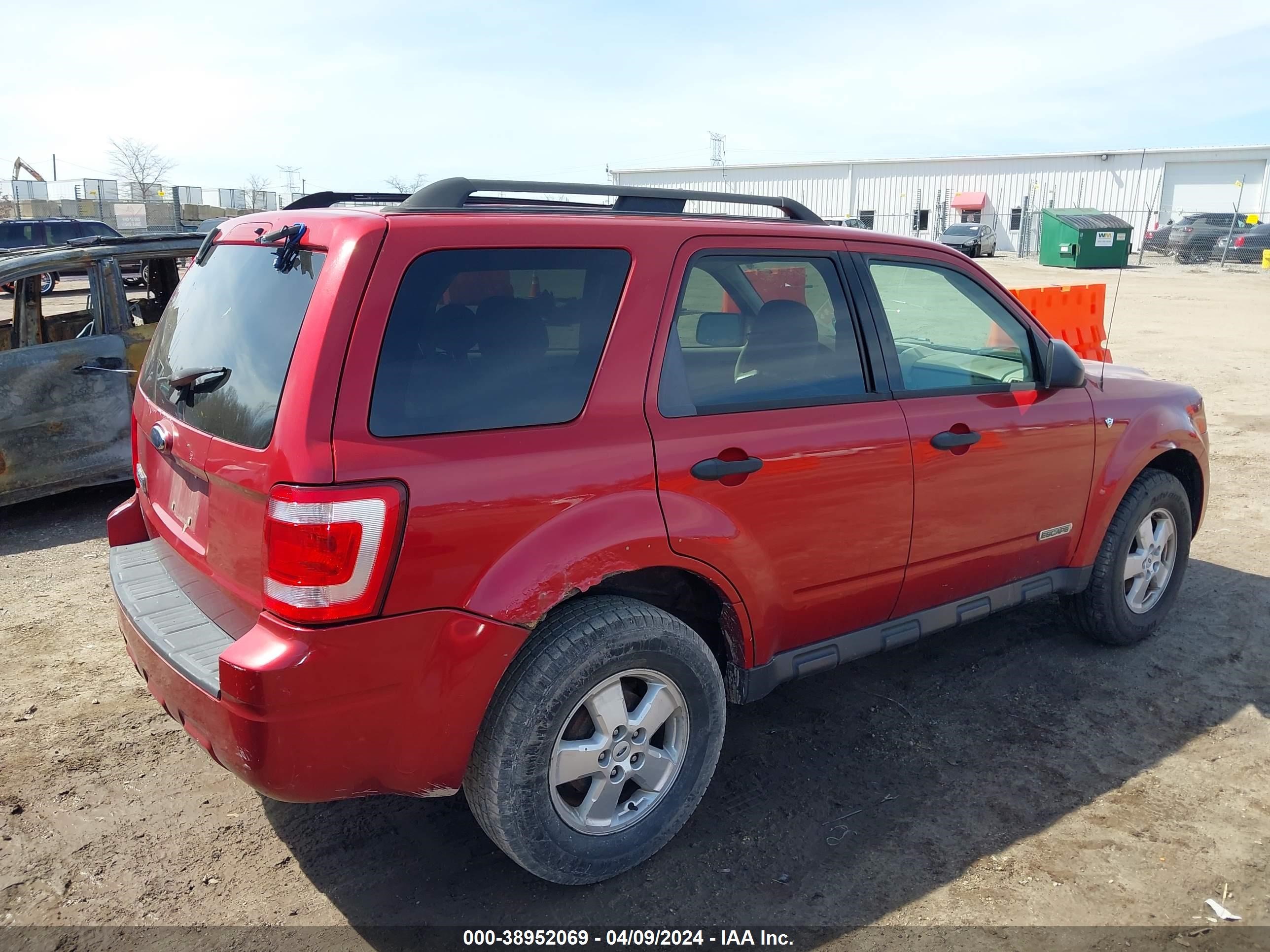 Photo 3 VIN: 1FMCU03168KE03451 - FORD ESCAPE 