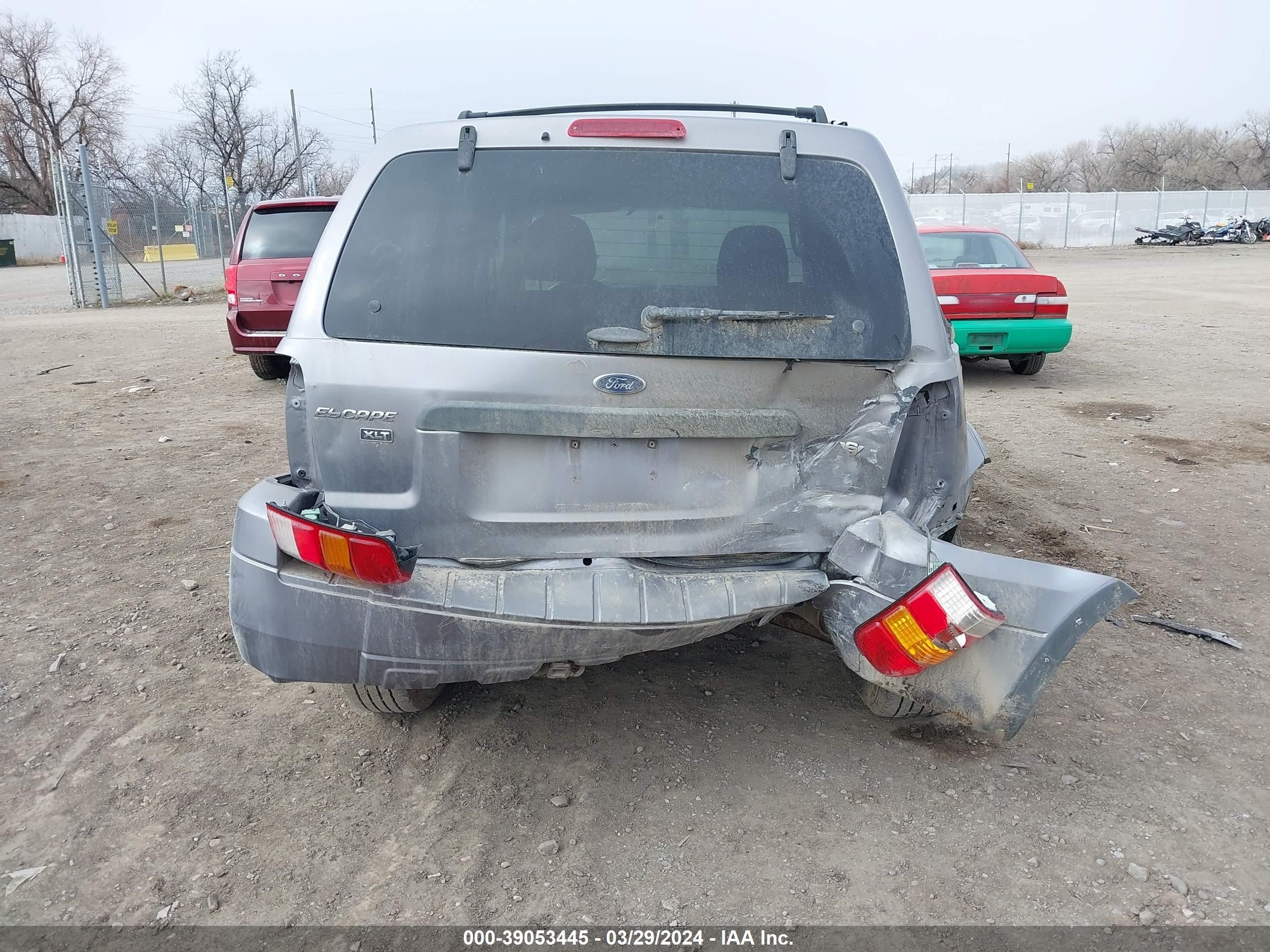 Photo 15 VIN: 1FMCU03177KA14249 - FORD ESCAPE 