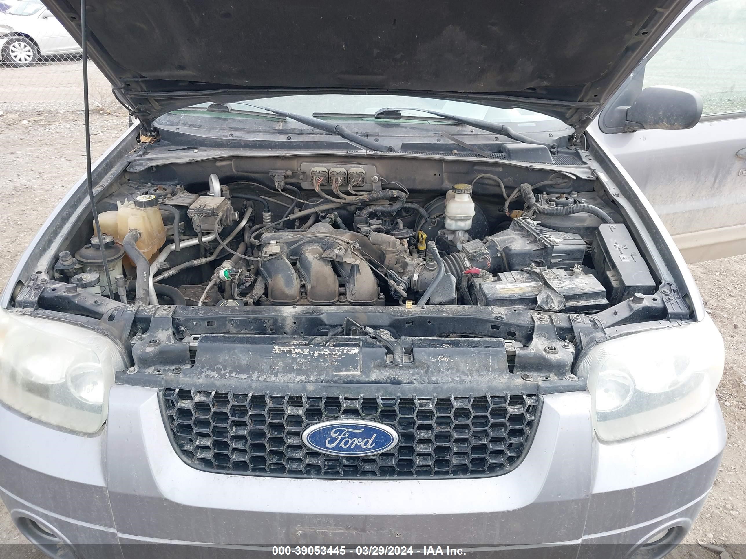 Photo 9 VIN: 1FMCU03177KA14249 - FORD ESCAPE 