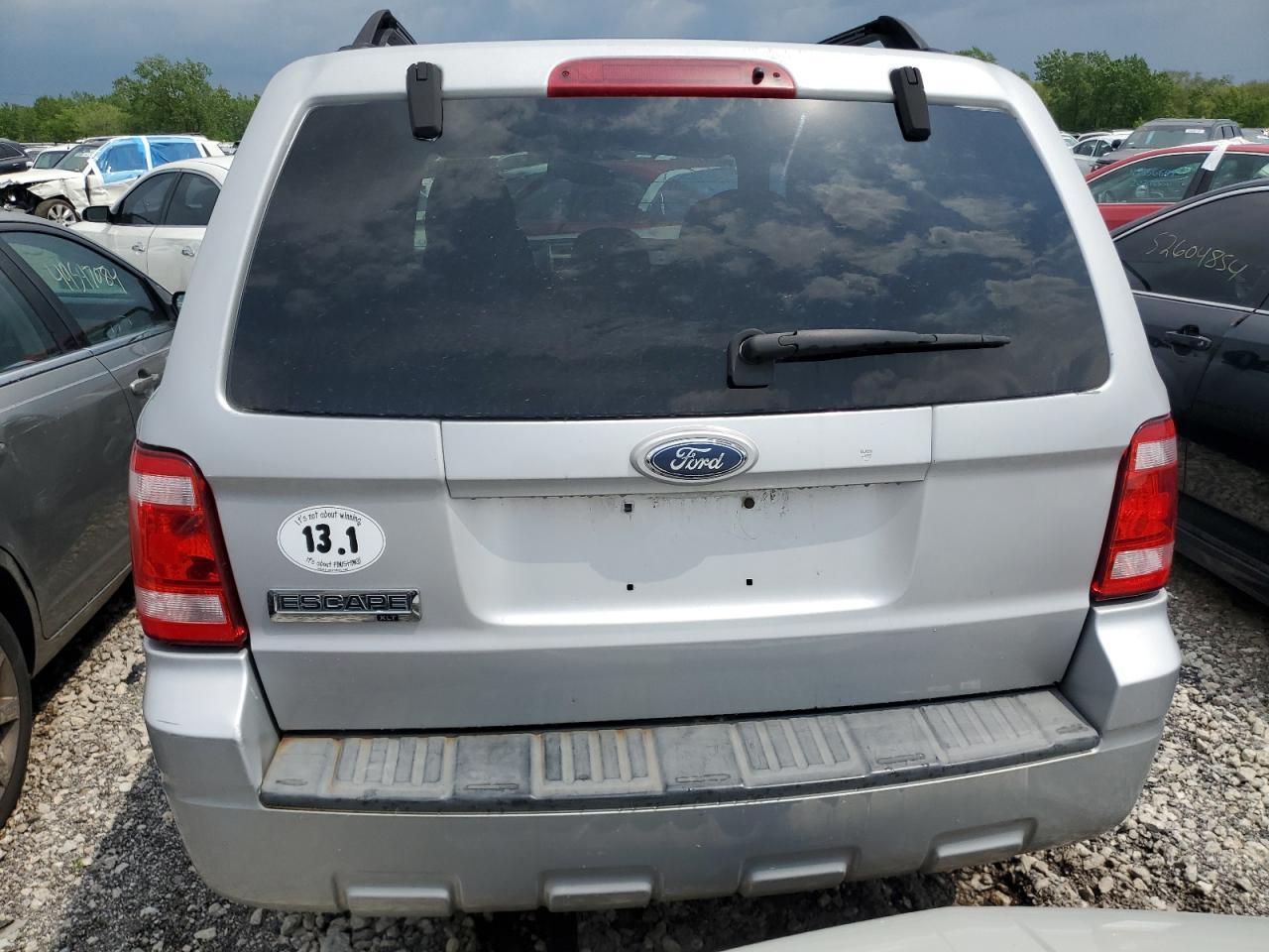 Photo 5 VIN: 1FMCU03178KA34454 - FORD ESCAPE 