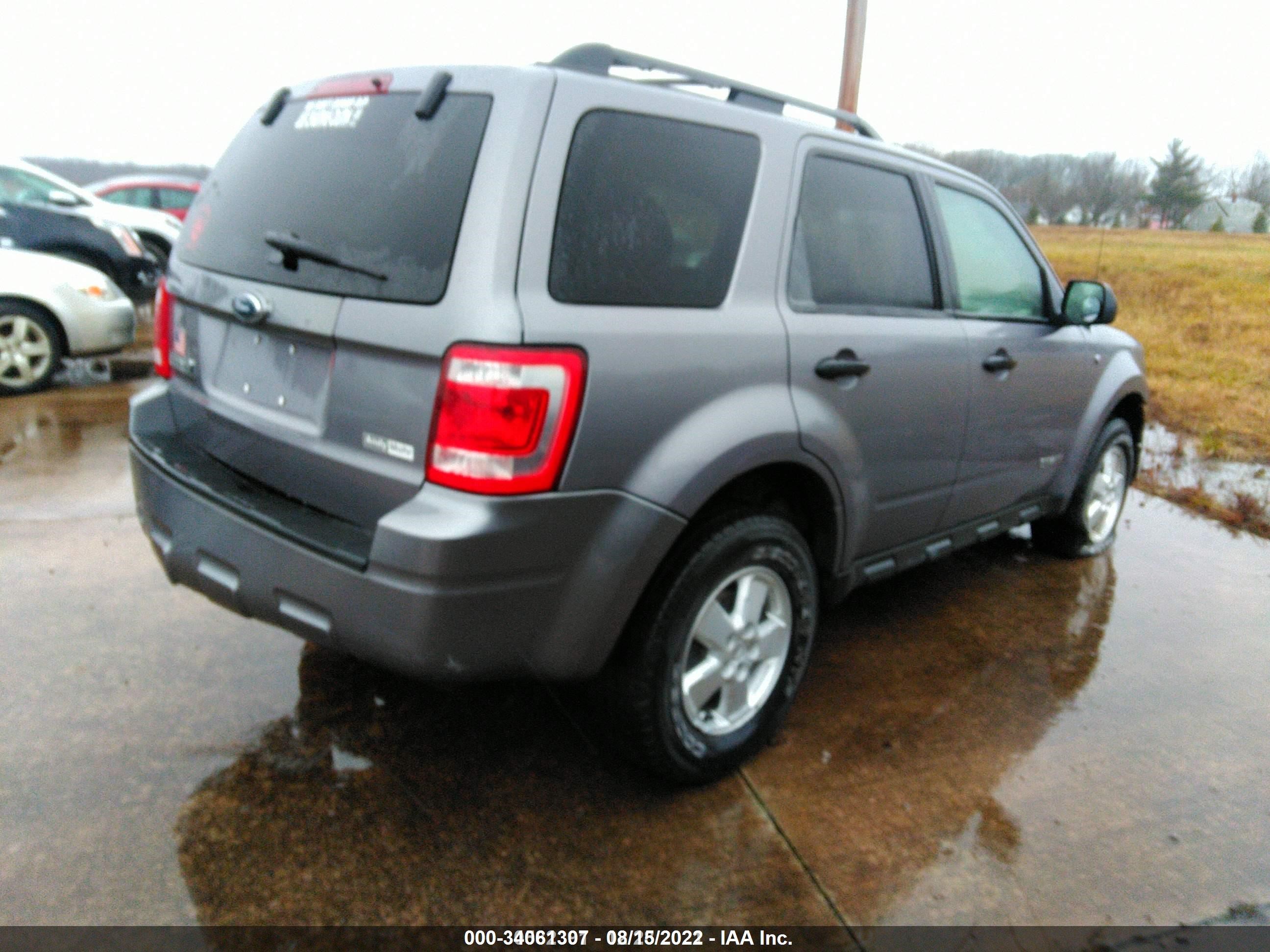 Photo 3 VIN: 1FMCU03178KC80842 - FORD ESCAPE 