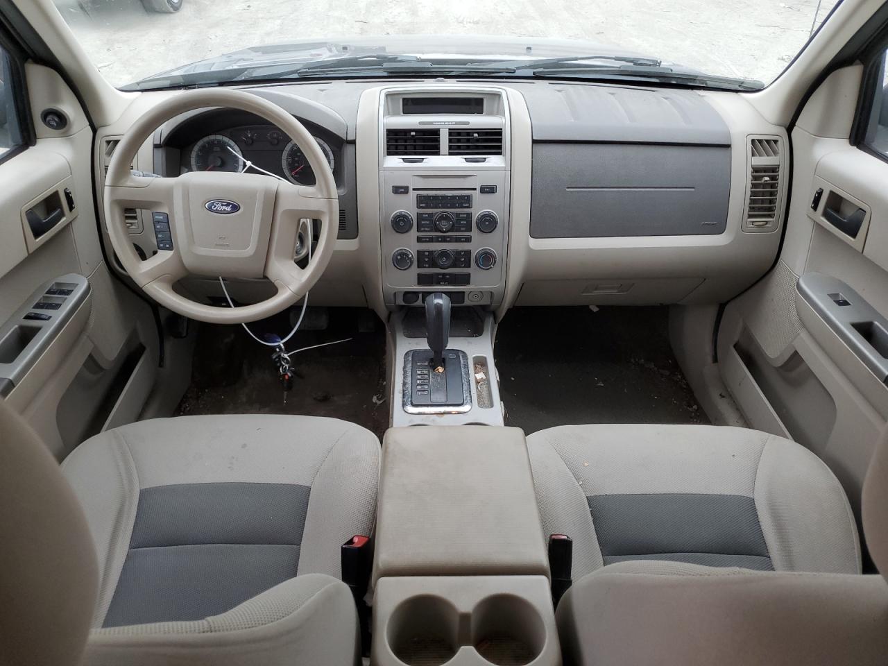 Photo 7 VIN: 1FMCU03178KC82896 - FORD ESCAPE 