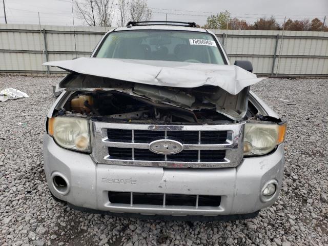 Photo 4 VIN: 1FMCU03188KA81007 - FORD ESCAPE 