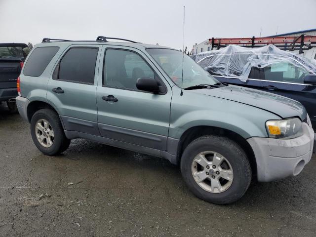 Photo 3 VIN: 1FMCU03195DA09488 - FORD ESCAPE 