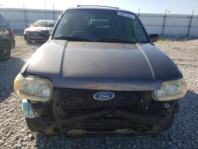 Photo 4 VIN: 1FMCU03195DA14058 - FORD ESCAPE 