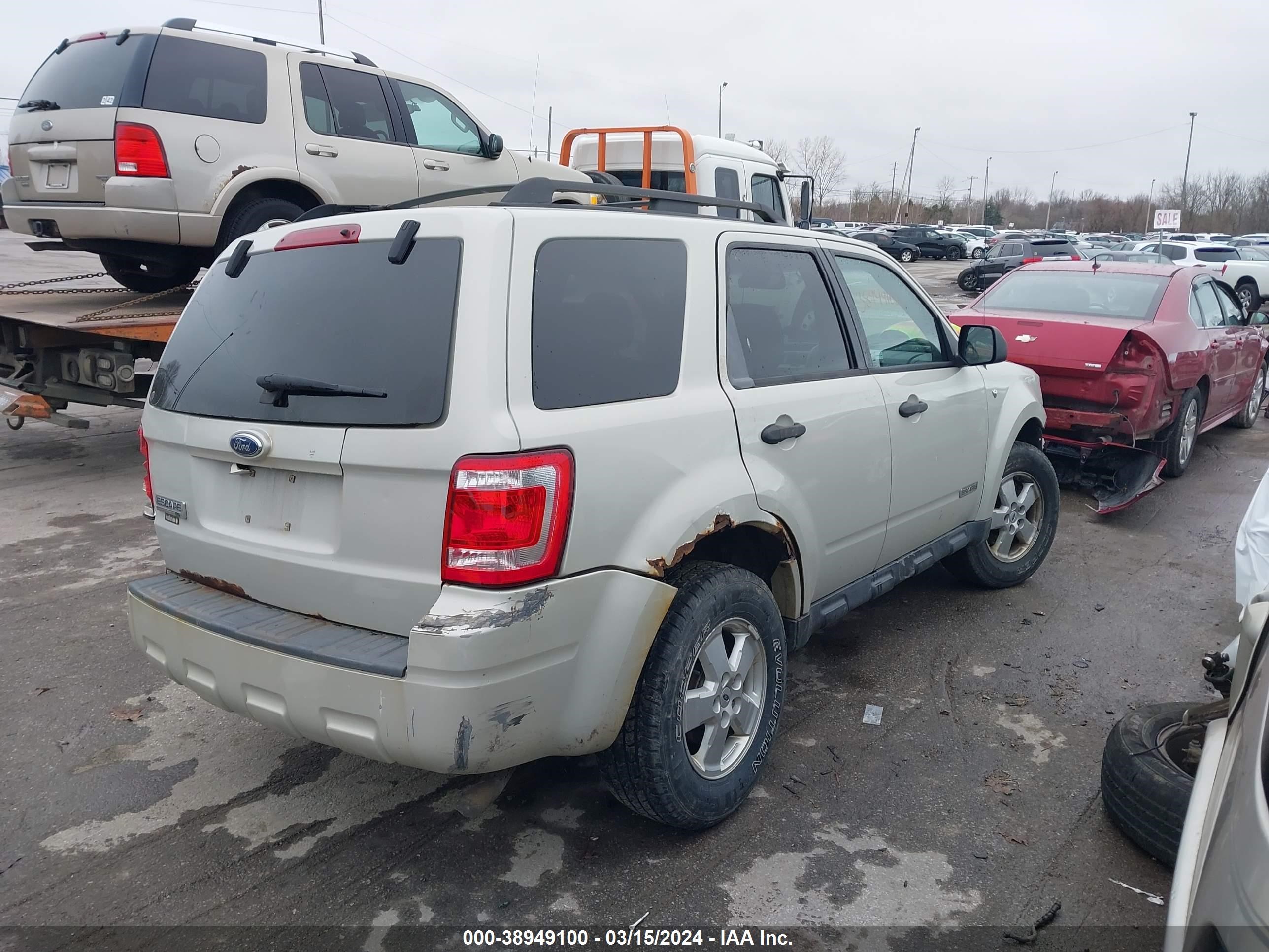 Photo 3 VIN: 1FMCU03198KB14063 - FORD ESCAPE 