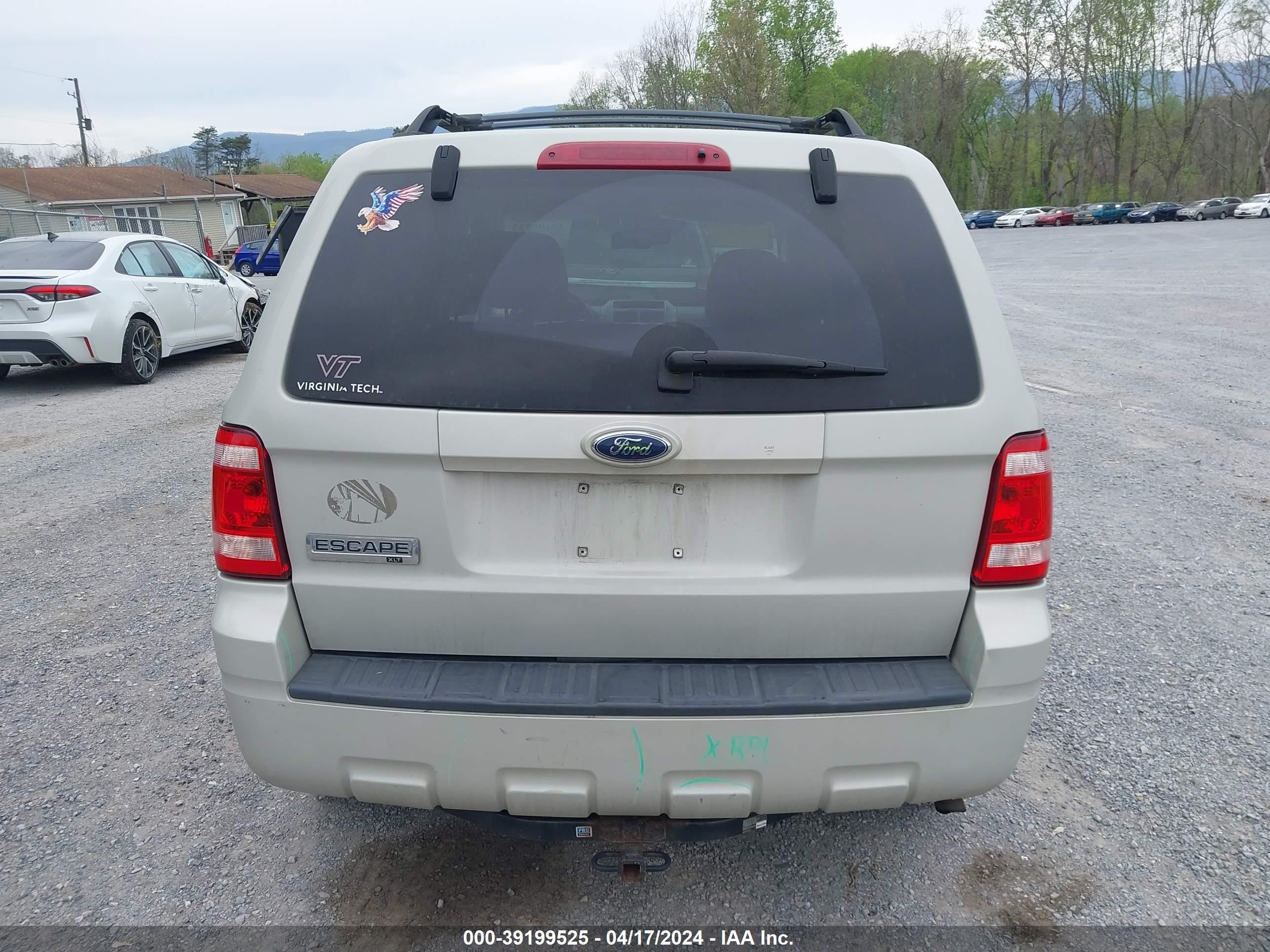 Photo 16 VIN: 1FMCU03709KA92119 - FORD ESCAPE 