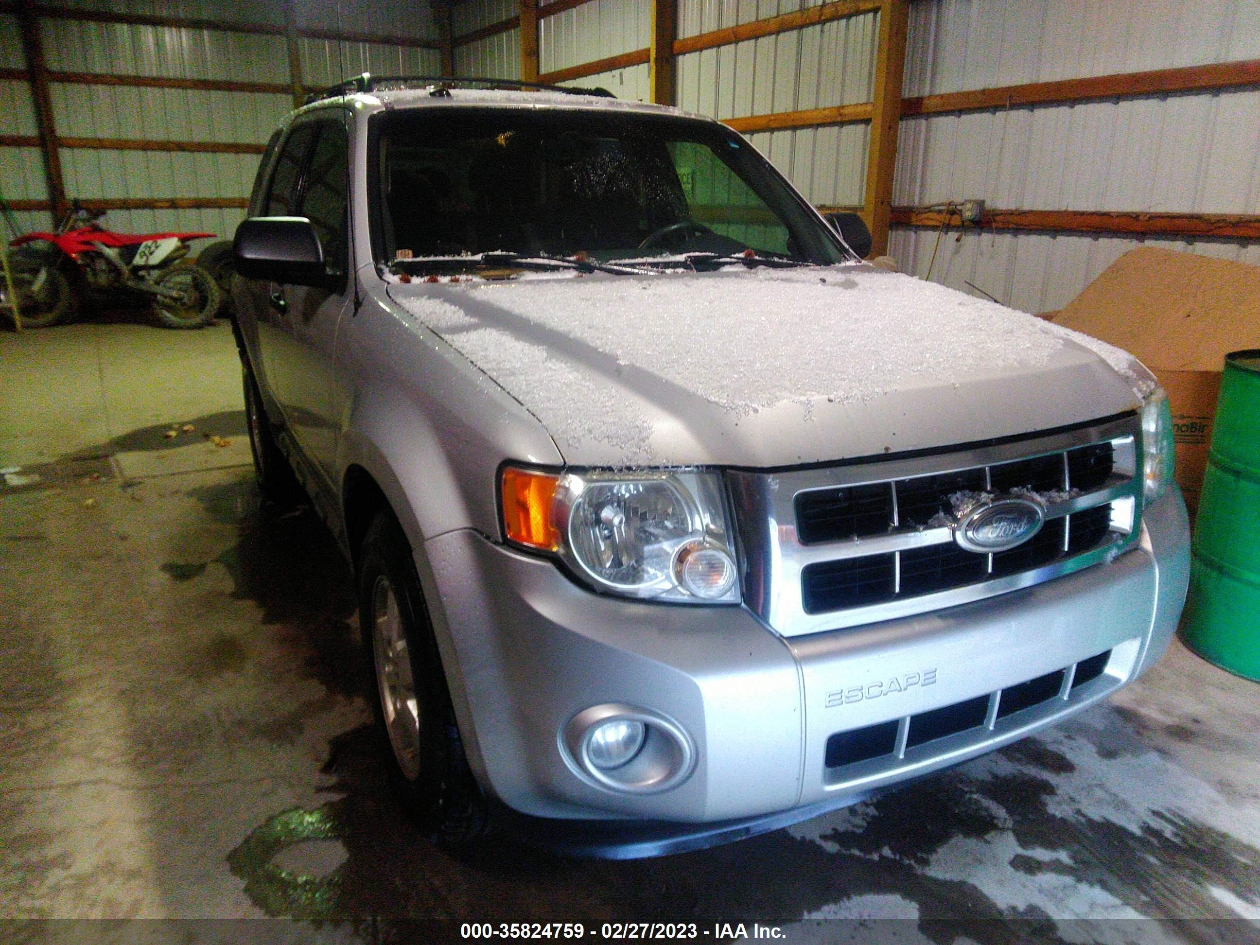 Photo 0 VIN: 1FMCU03729KC04631 - FORD ESCAPE 