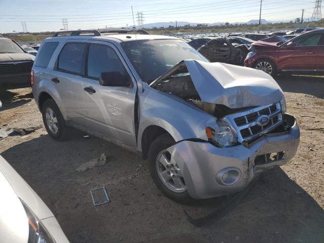 Photo 3 VIN: 1FMCU03739KC31045 - FORD ESCAPE XLT 