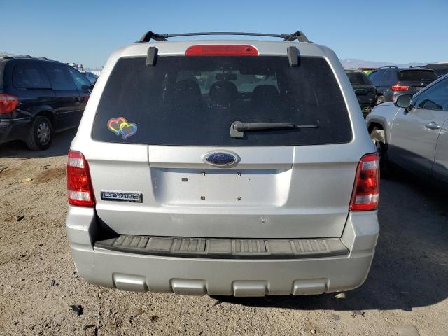 Photo 5 VIN: 1FMCU03739KC31045 - FORD ESCAPE XLT 