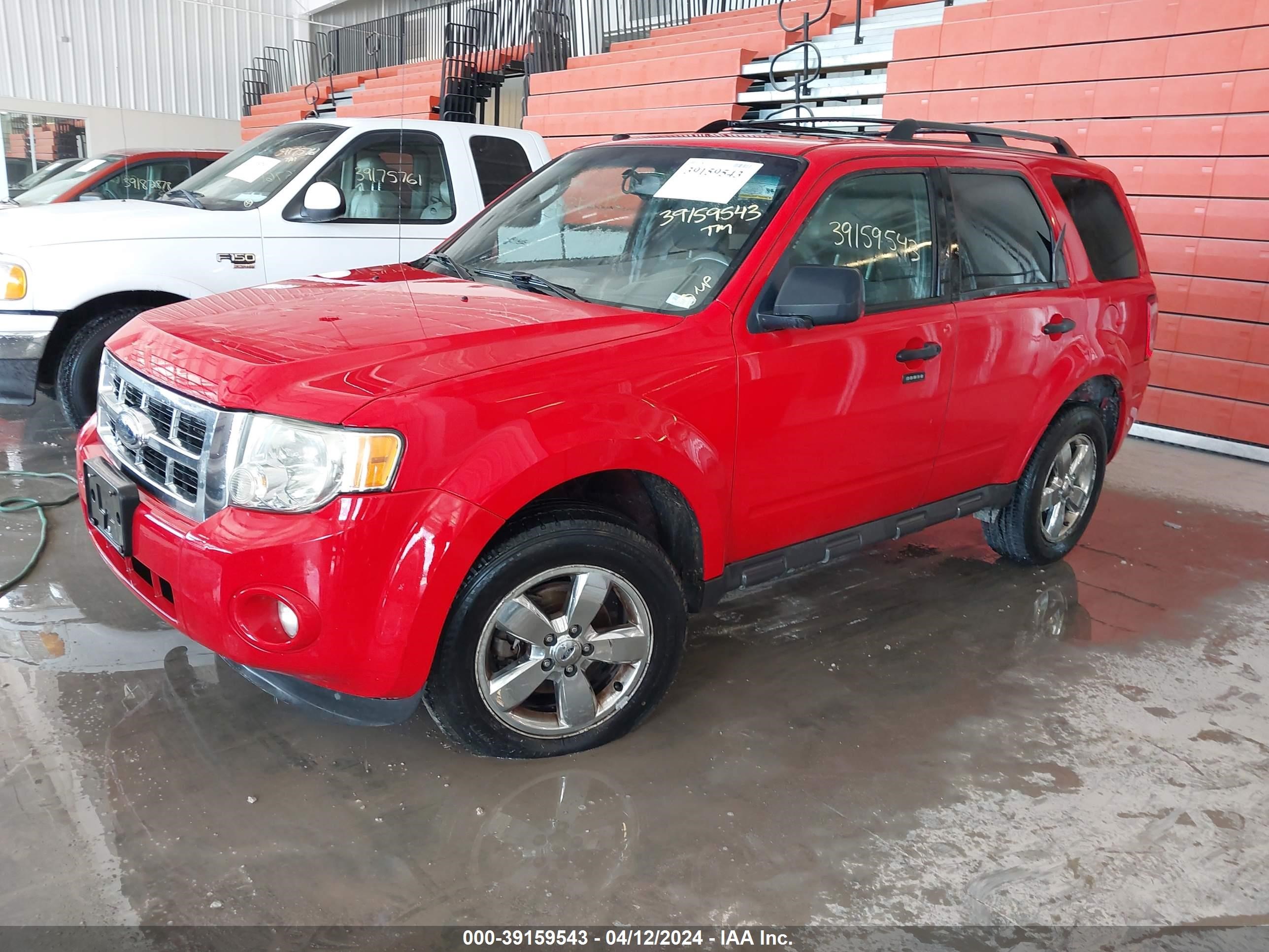 Photo 1 VIN: 1FMCU03759KA10157 - FORD ESCAPE 