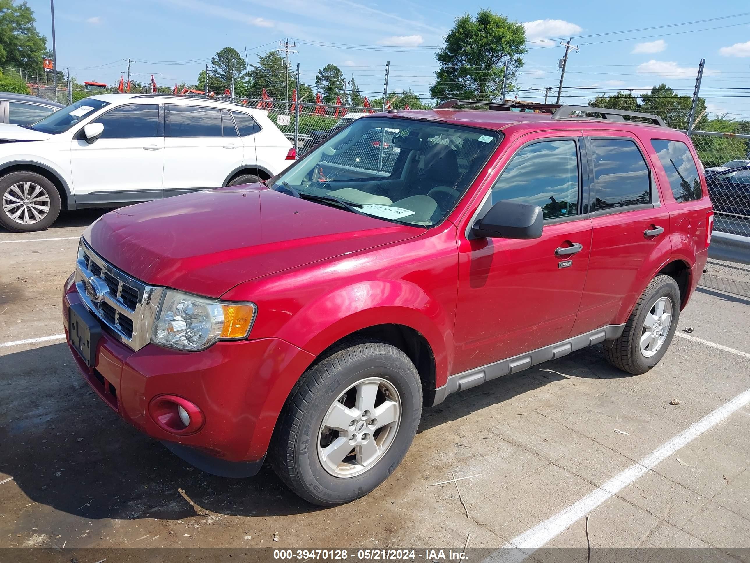 Photo 1 VIN: 1FMCU03759KA95467 - FORD ESCAPE 