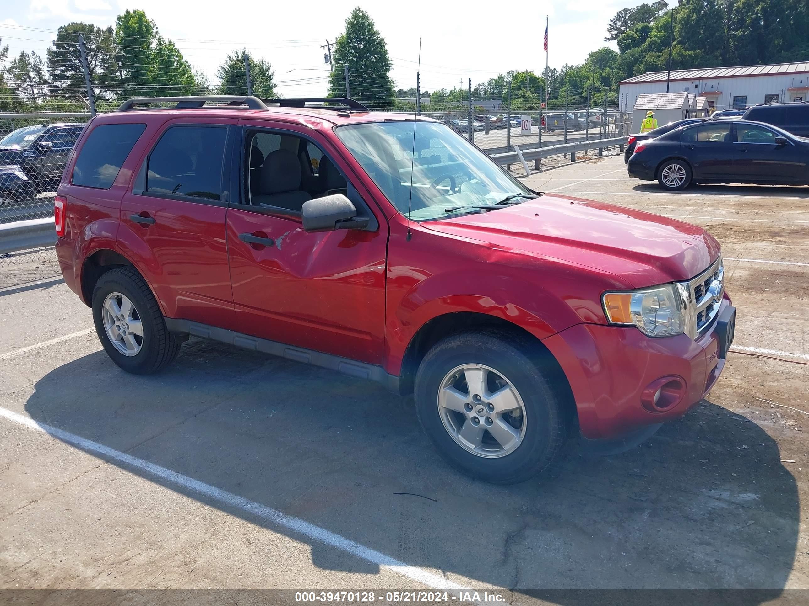 Photo 12 VIN: 1FMCU03759KA95467 - FORD ESCAPE 