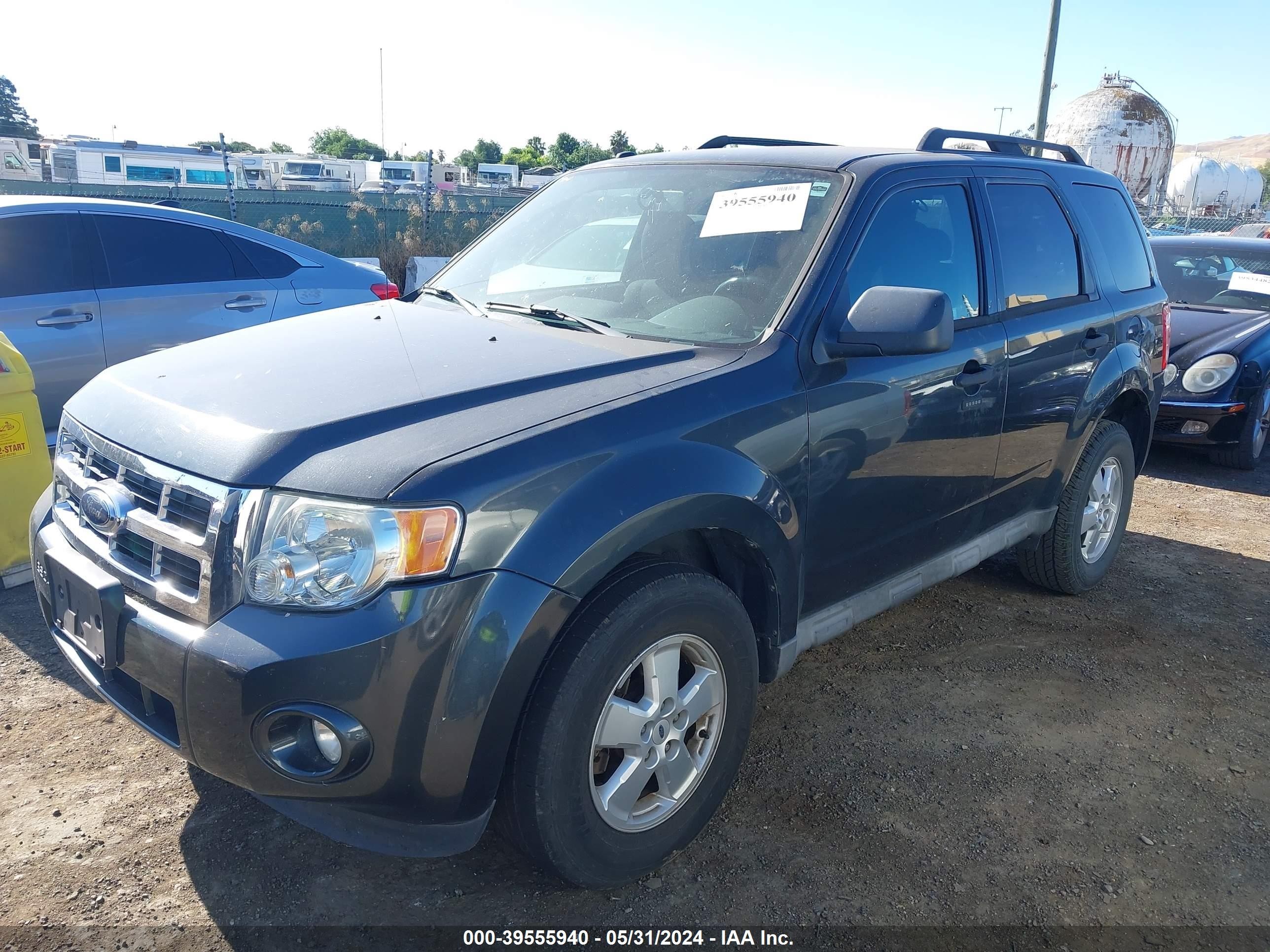 Photo 1 VIN: 1FMCU03769KB28671 - FORD ESCAPE 