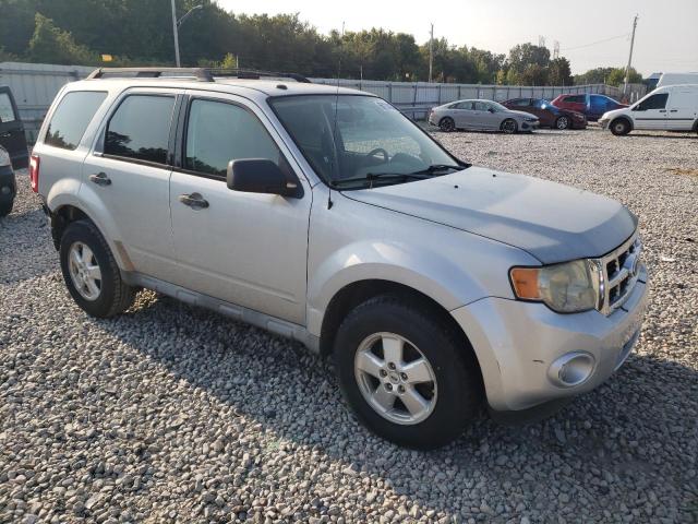 Photo 3 VIN: 1FMCU03769KB77157 - FORD ESCAPE XLT 