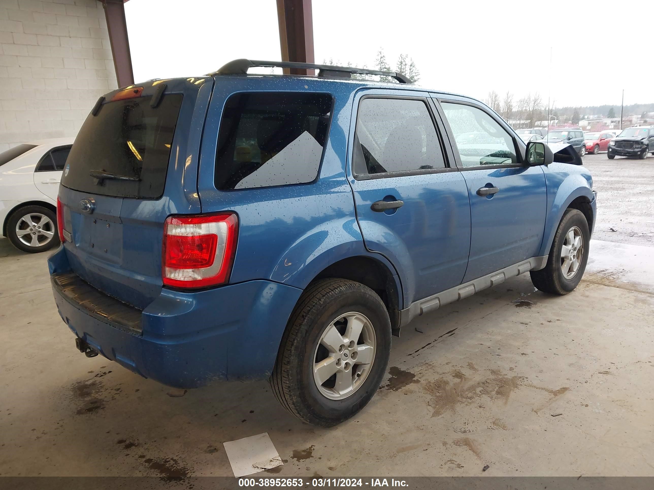 Photo 3 VIN: 1FMCU03779KB29943 - FORD ESCAPE 