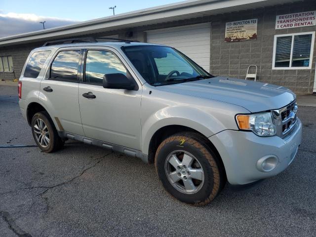 Photo 3 VIN: 1FMCU03779KD03994 - FORD ESCAPE 