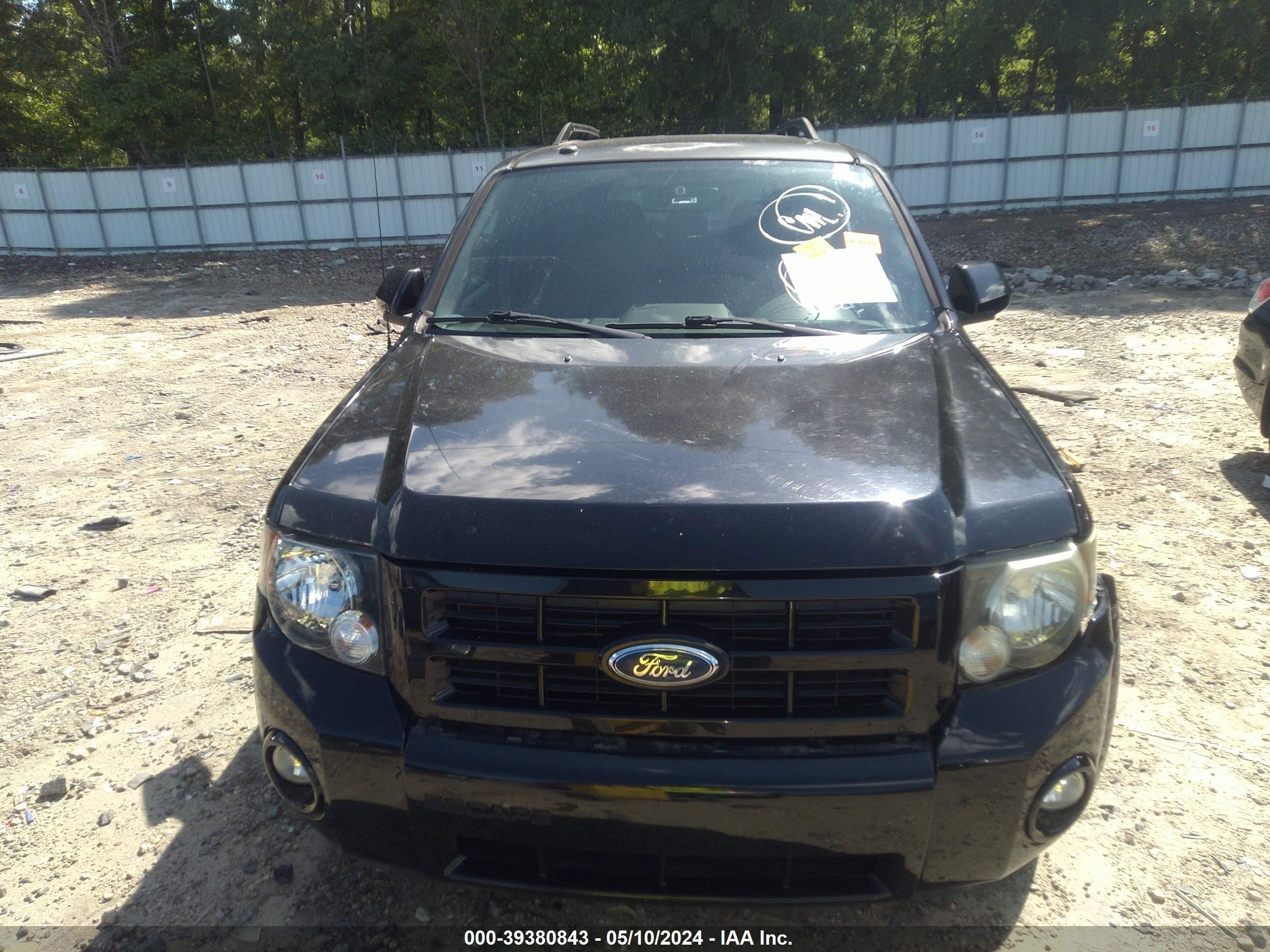 Photo 11 VIN: 1FMCU03799KB62894 - FORD ESCAPE 