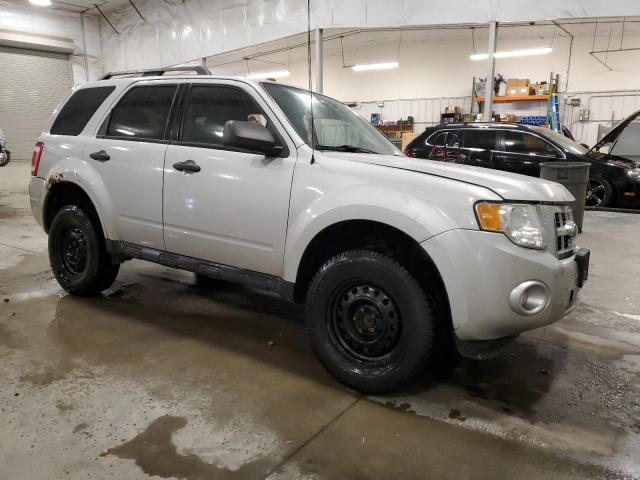 Photo 3 VIN: 1FMCU03799KC58749 - FORD ESCAPE XLT 