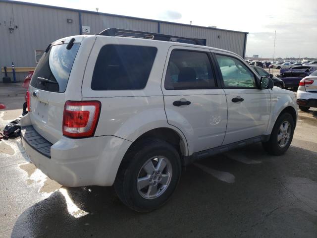 Photo 2 VIN: 1FMCU037X9KA92175 - FORD ESCAPE 