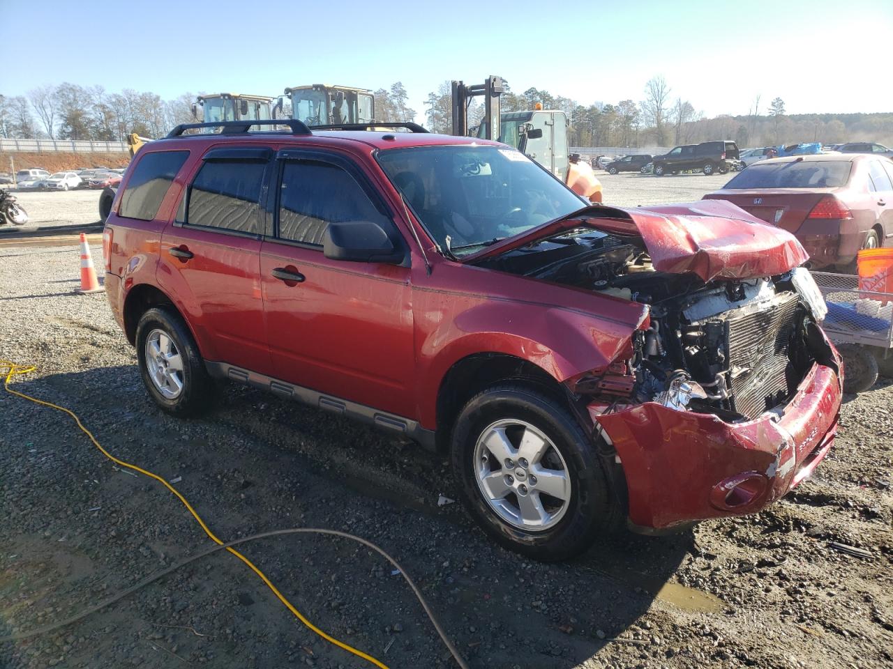 Photo 3 VIN: 1FMCU03G09KA37475 - FORD ESCAPE 