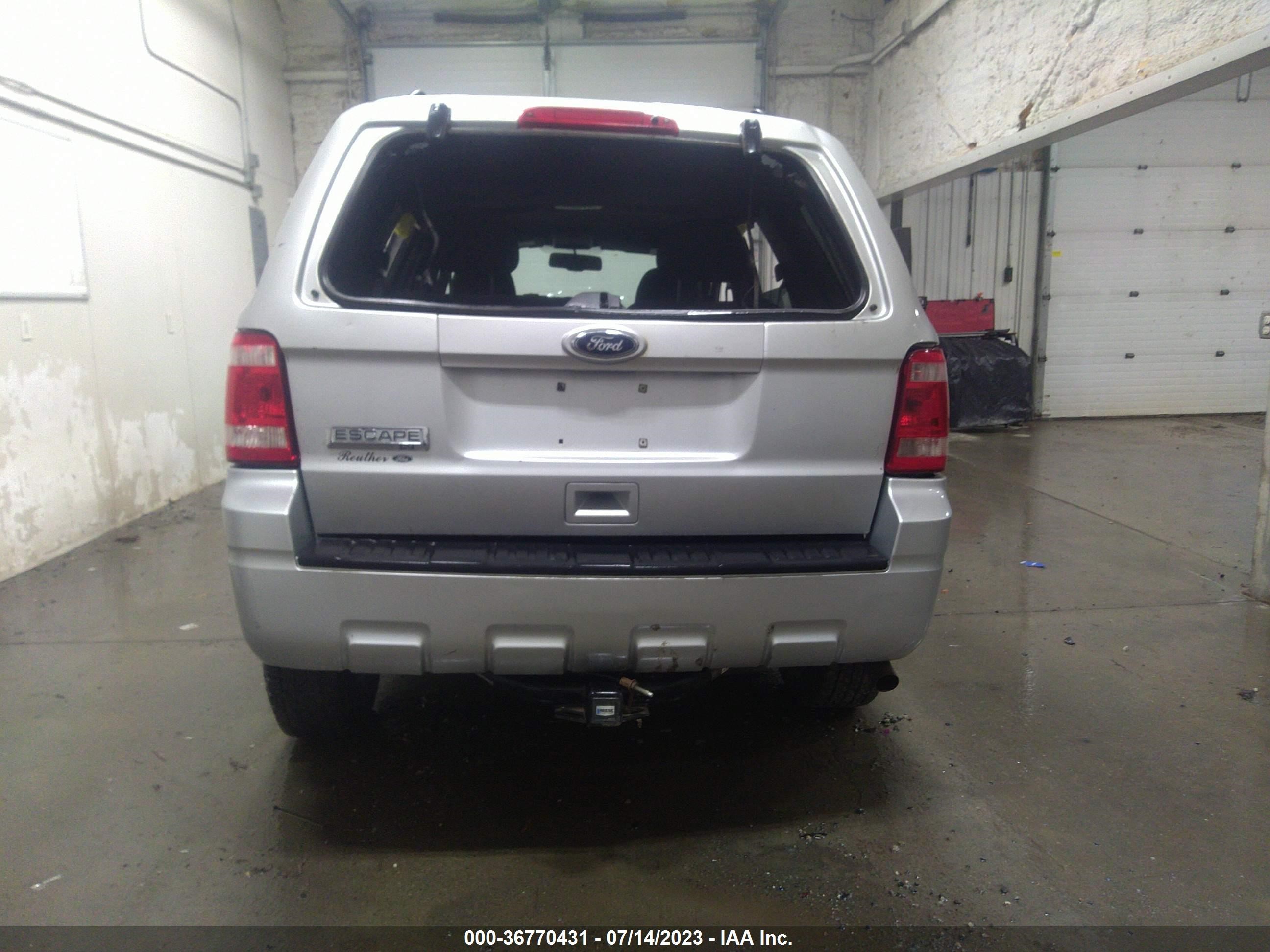 Photo 15 VIN: 1FMCU03G19KB88132 - FORD ESCAPE 