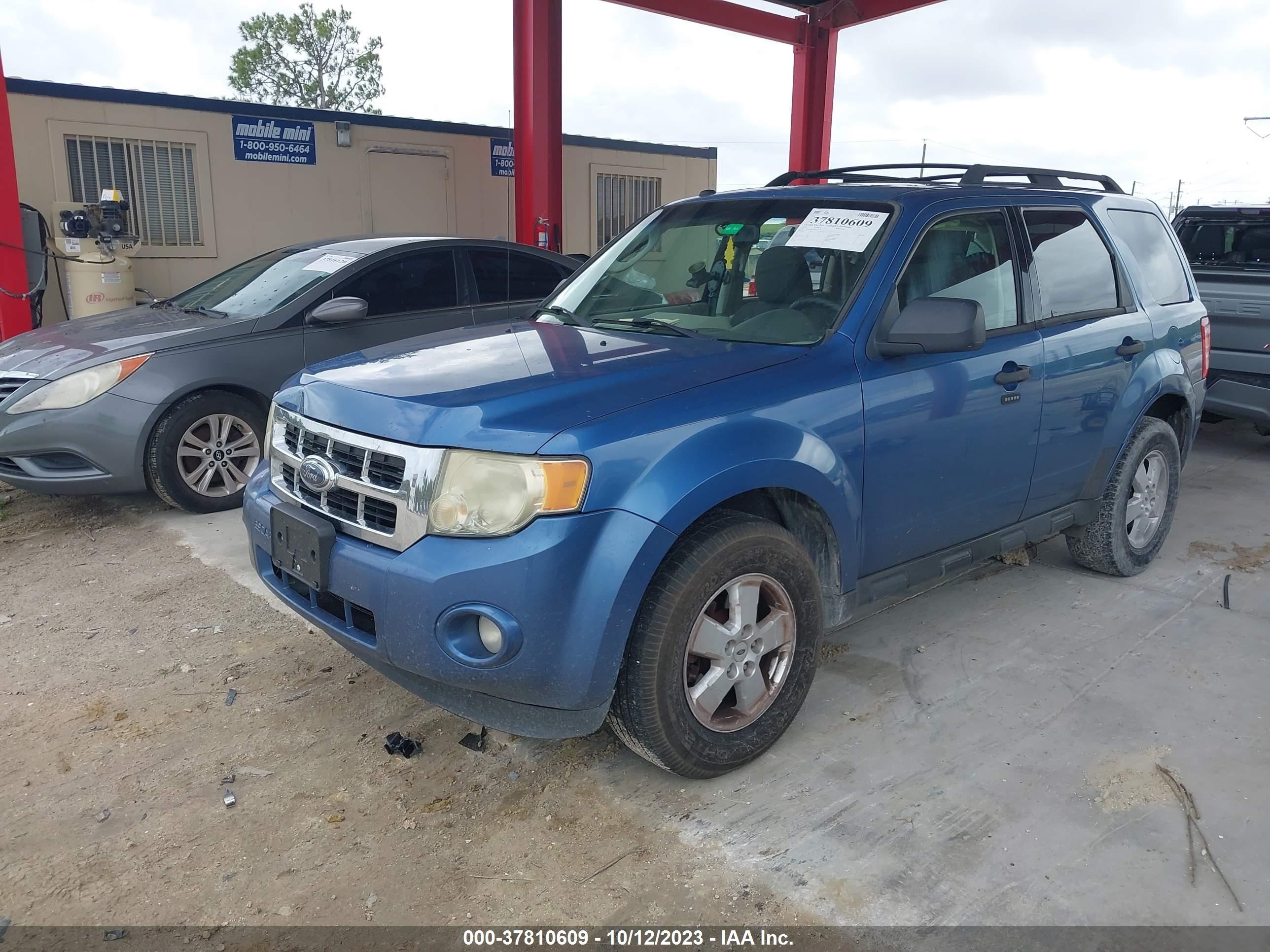 Photo 1 VIN: 1FMCU03G29KA15039 - FORD ESCAPE 