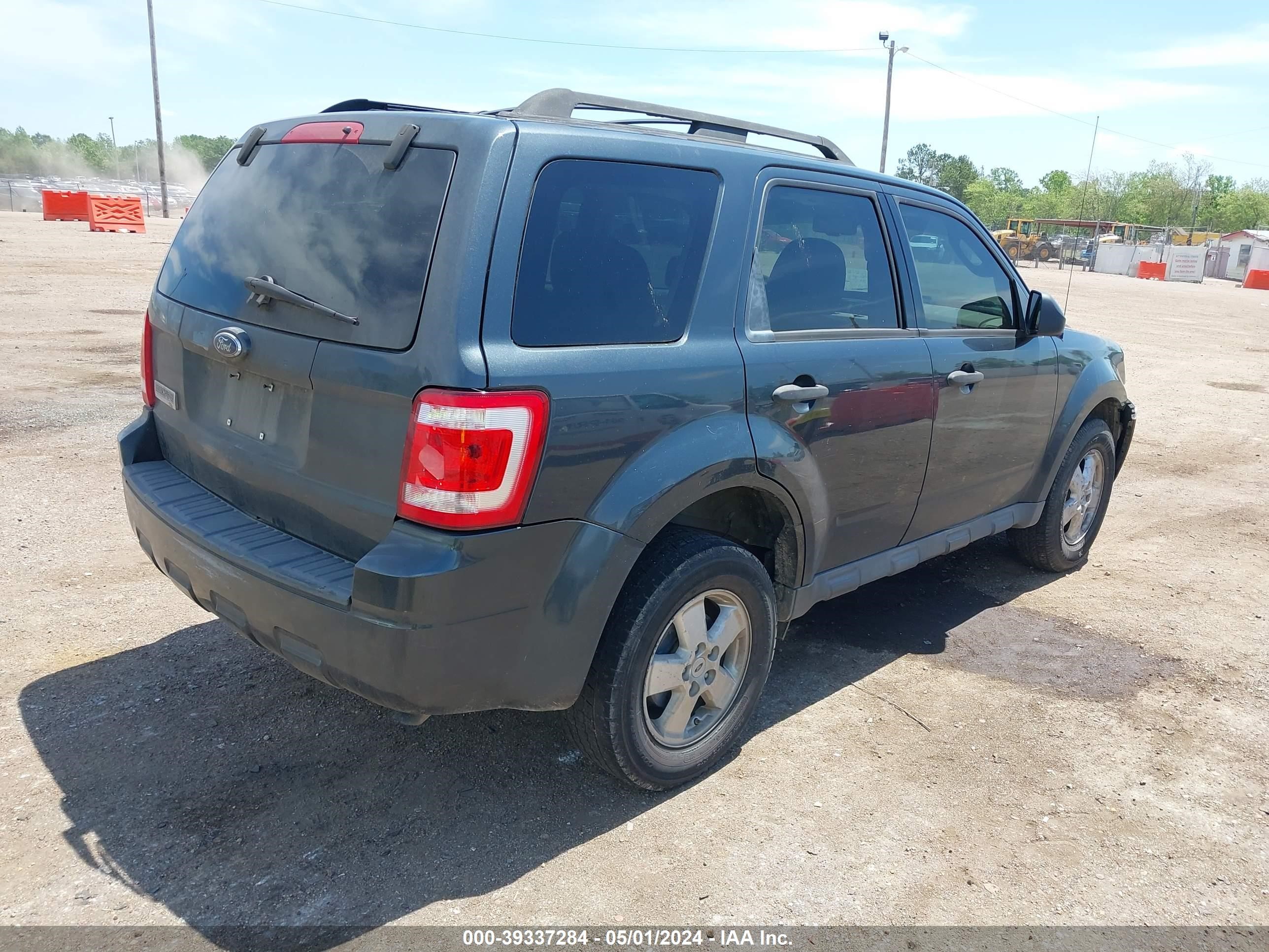 Photo 3 VIN: 1FMCU03G29KB62039 - FORD ESCAPE 