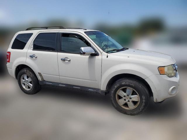 Photo 3 VIN: 1FMCU03G39KA09928 - FORD ESCAPE 